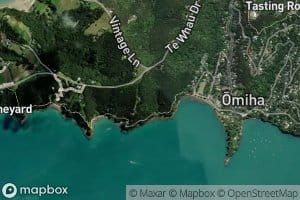 Rocky Bay (Whakanewha Bay)