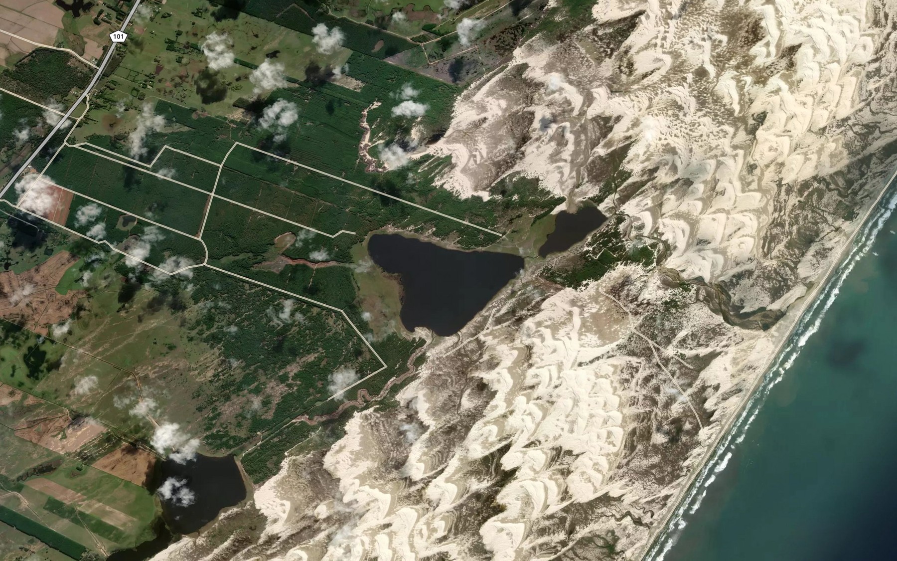 Satellite map of the Lagoa do Papagaio