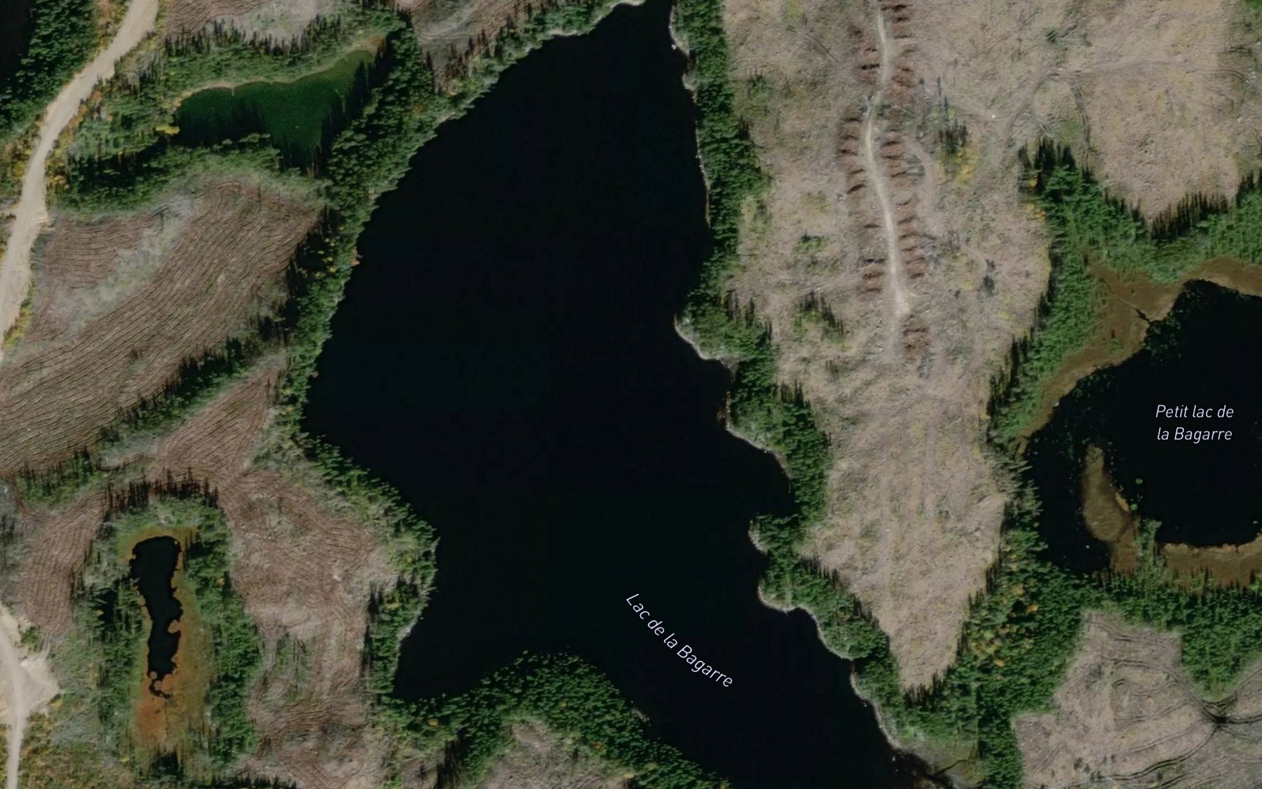 Satellite map of the Lac de la Bagarre