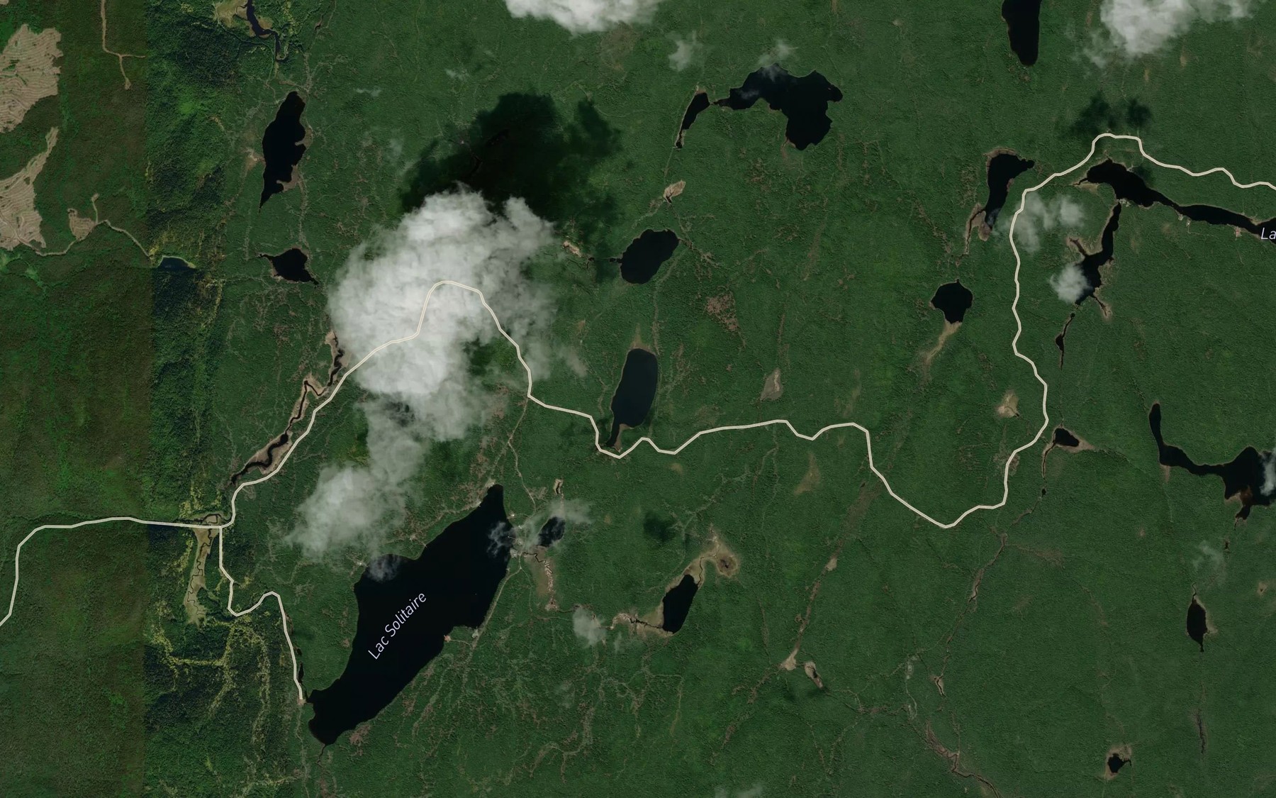 Satellite map of the Lac Yvette