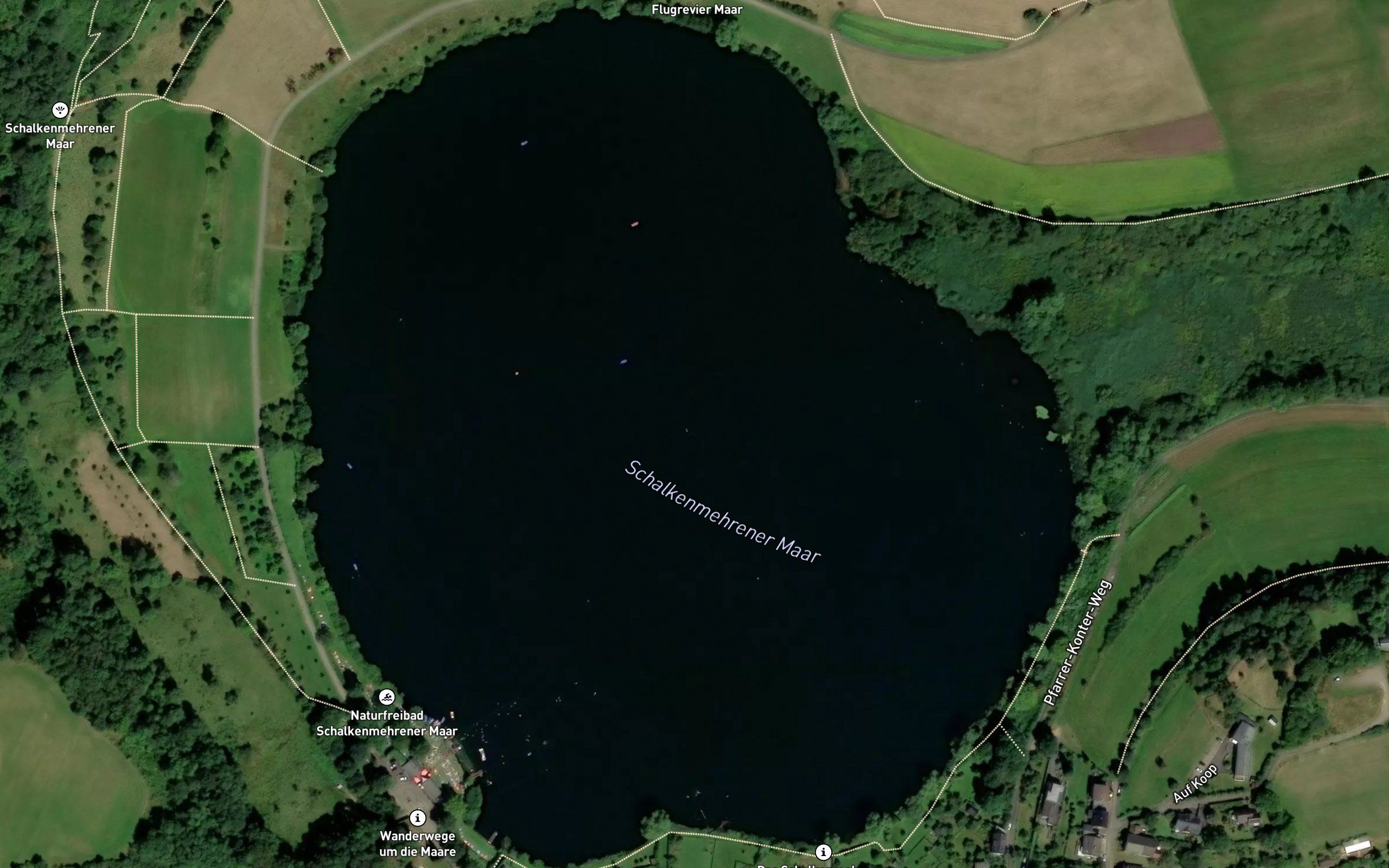 Schalkenmehrener Maar