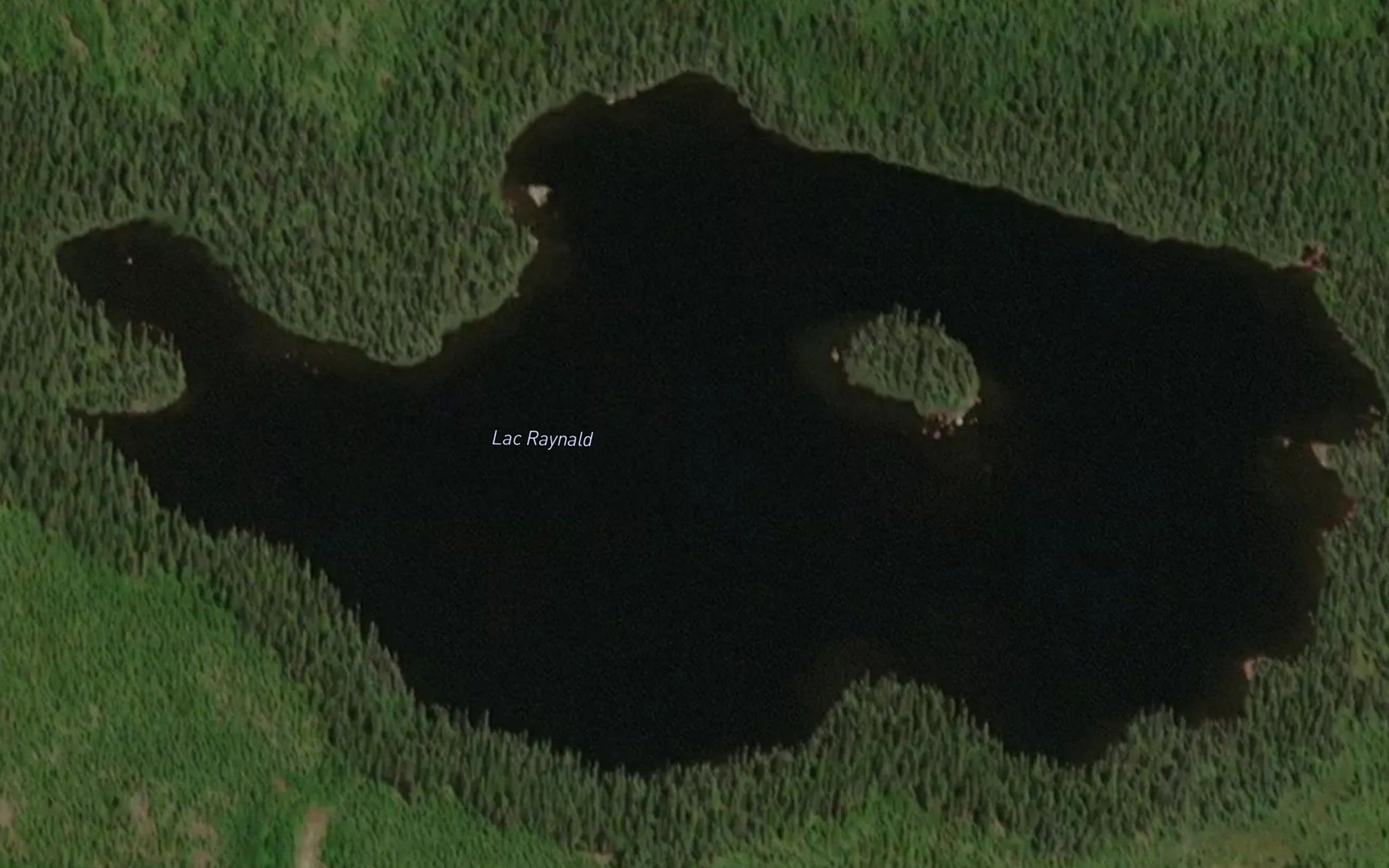 Lac Raynald