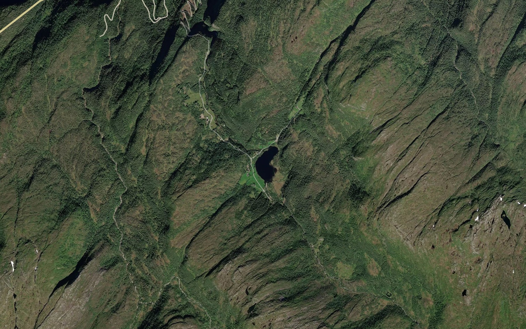 Satellite map of the Rasdalsvatnet