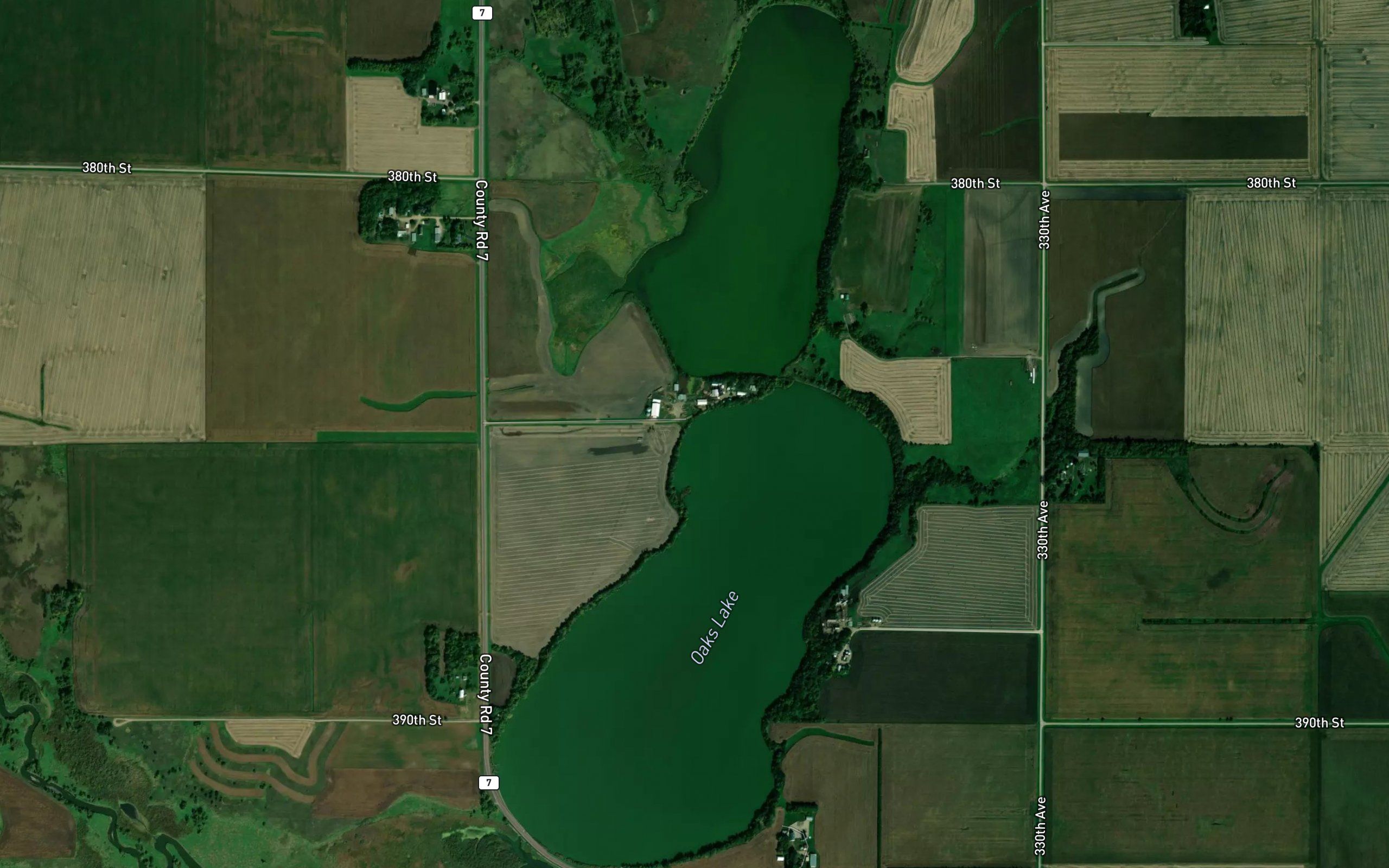 Oaks Lake