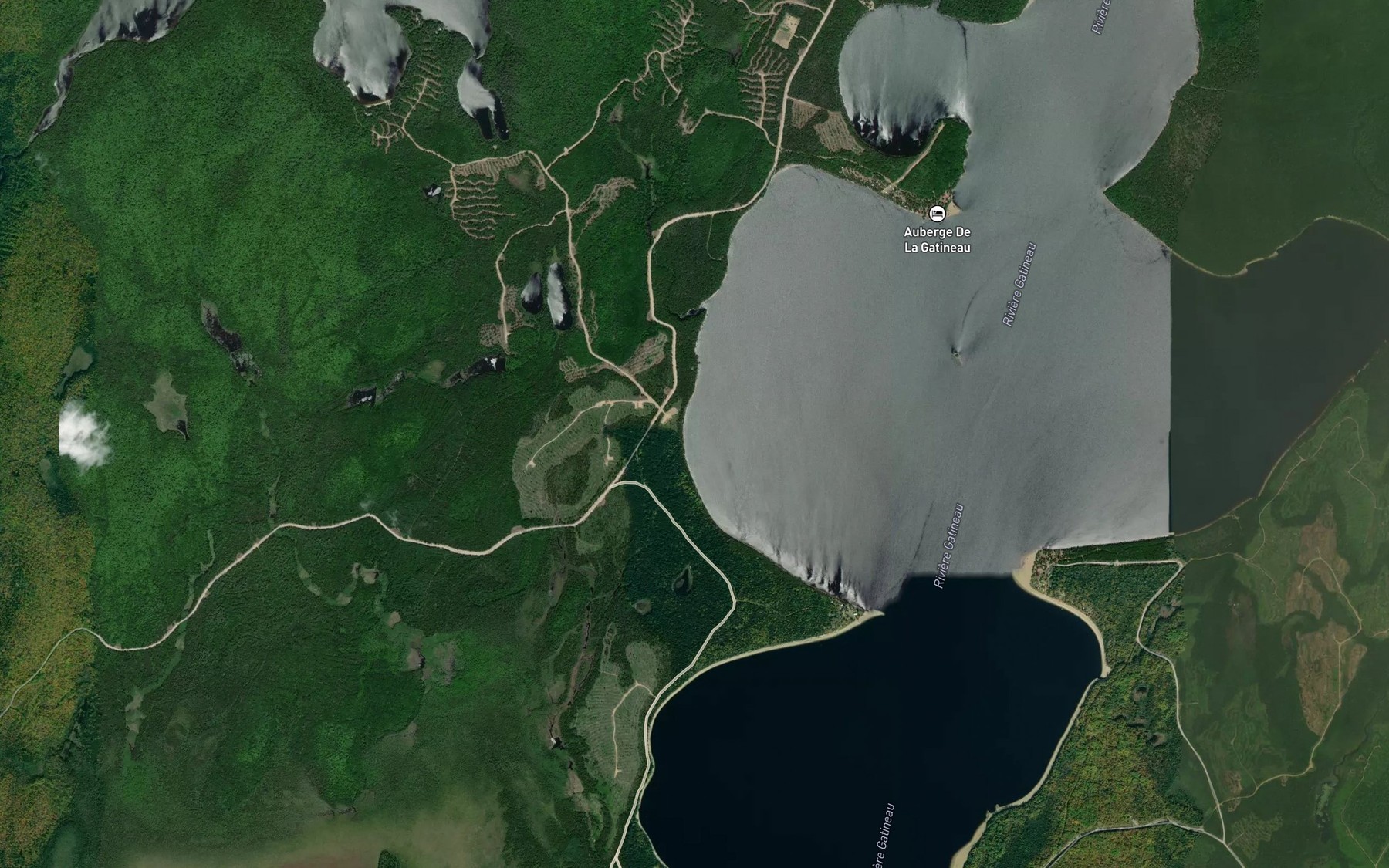 Satellite map of the Baie Petawagama