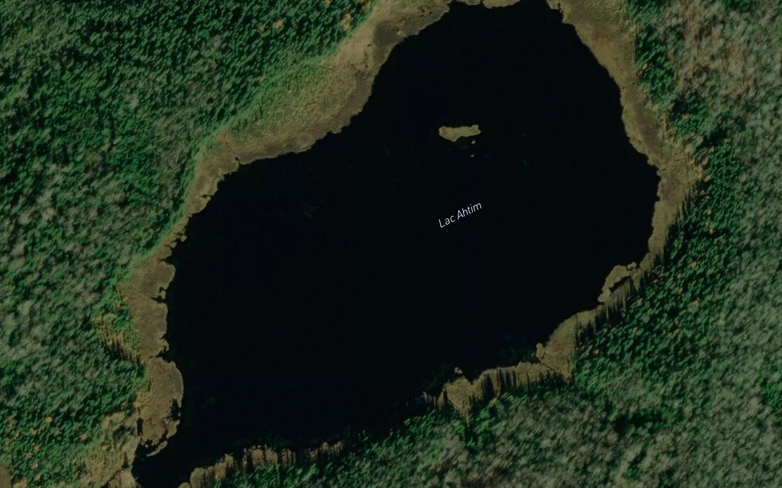 Lac Ahtim
