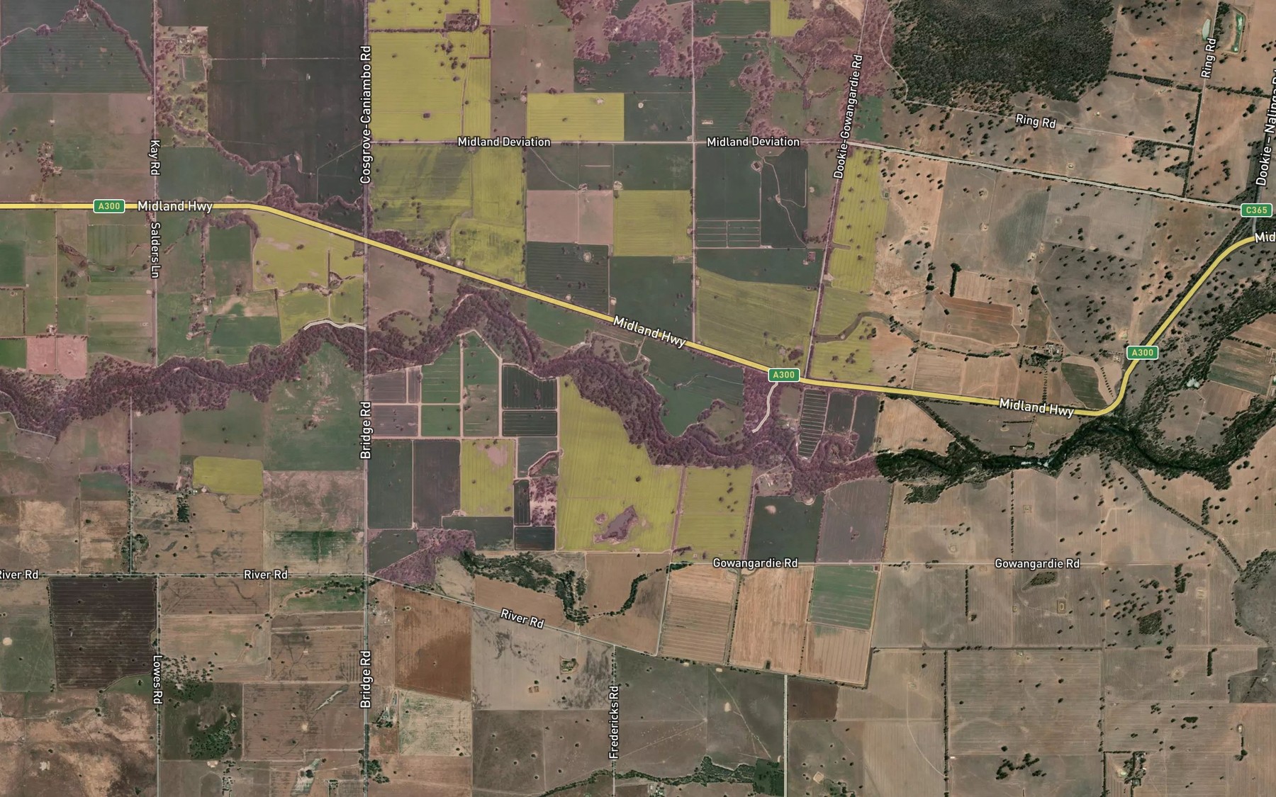 Satellite map of the Broken River