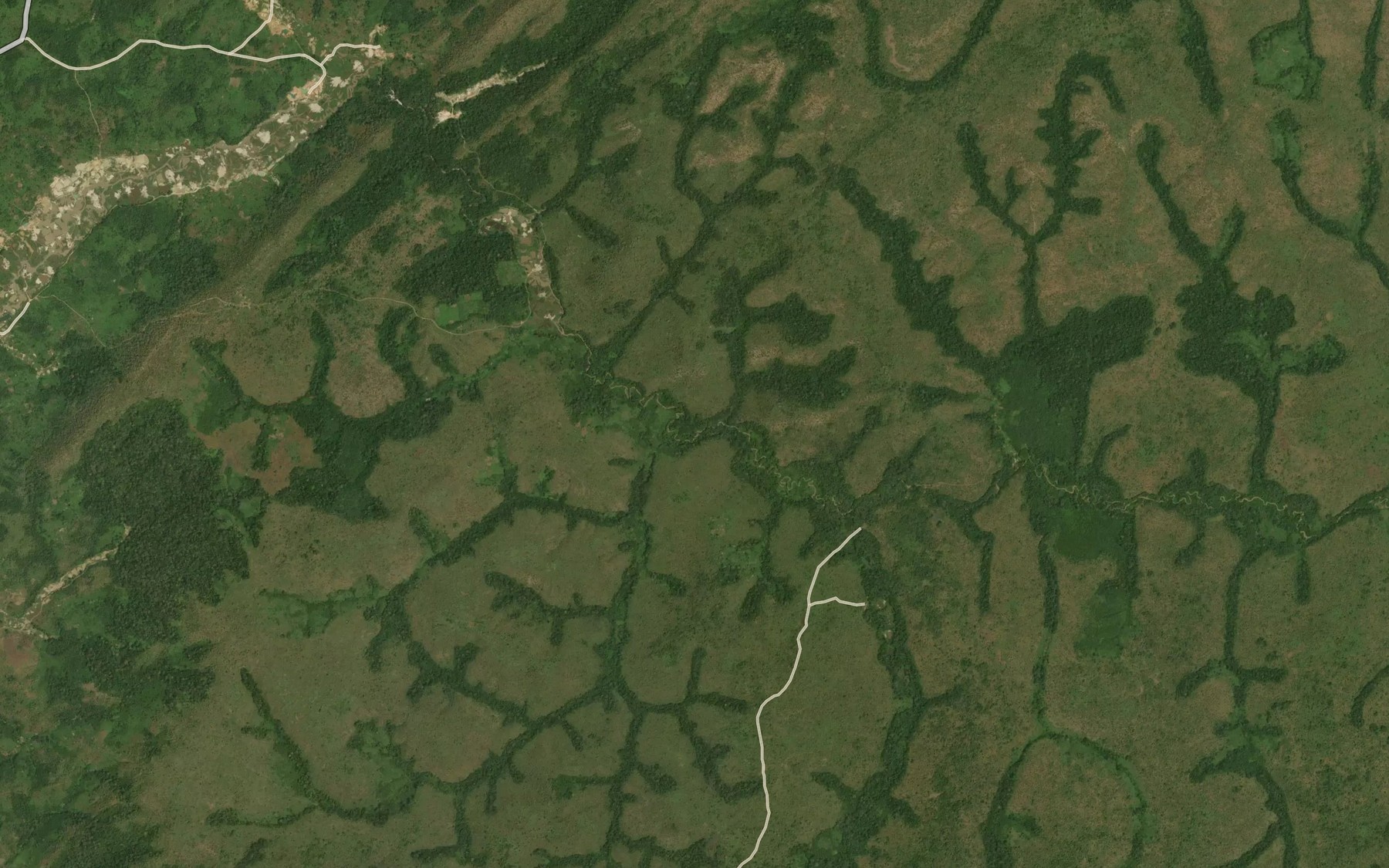 Satellite map of the Bengondo