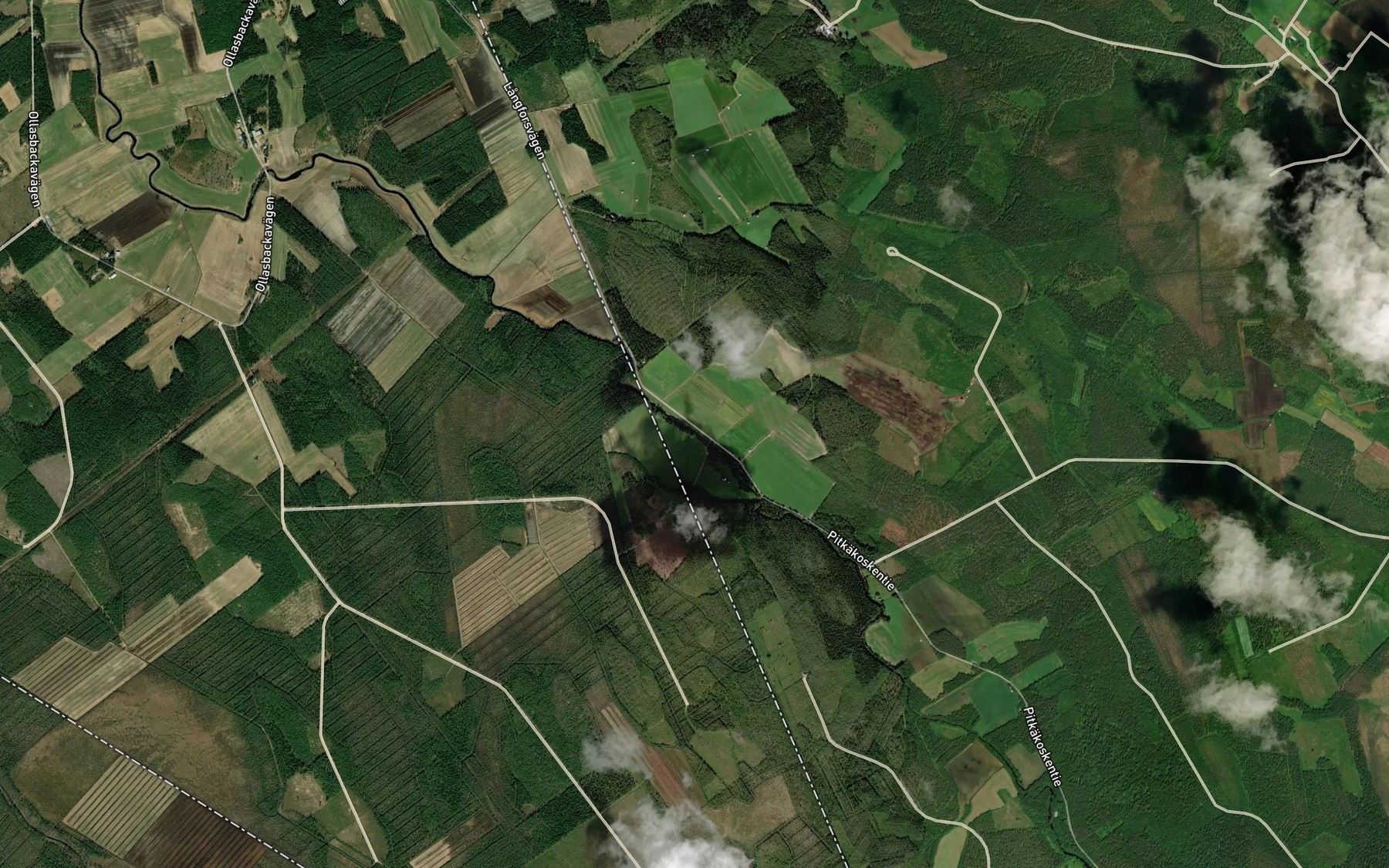 Satellite map of the Pitkakoski