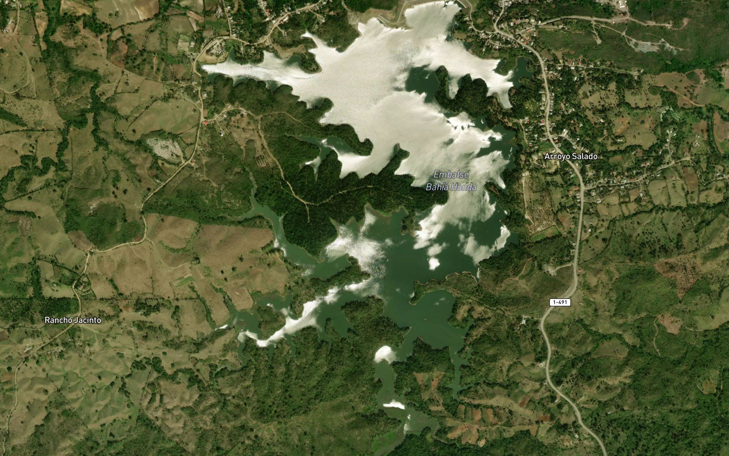 Embalse Bahia Honda