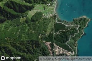 Coles Bay (Waingaro Bay)