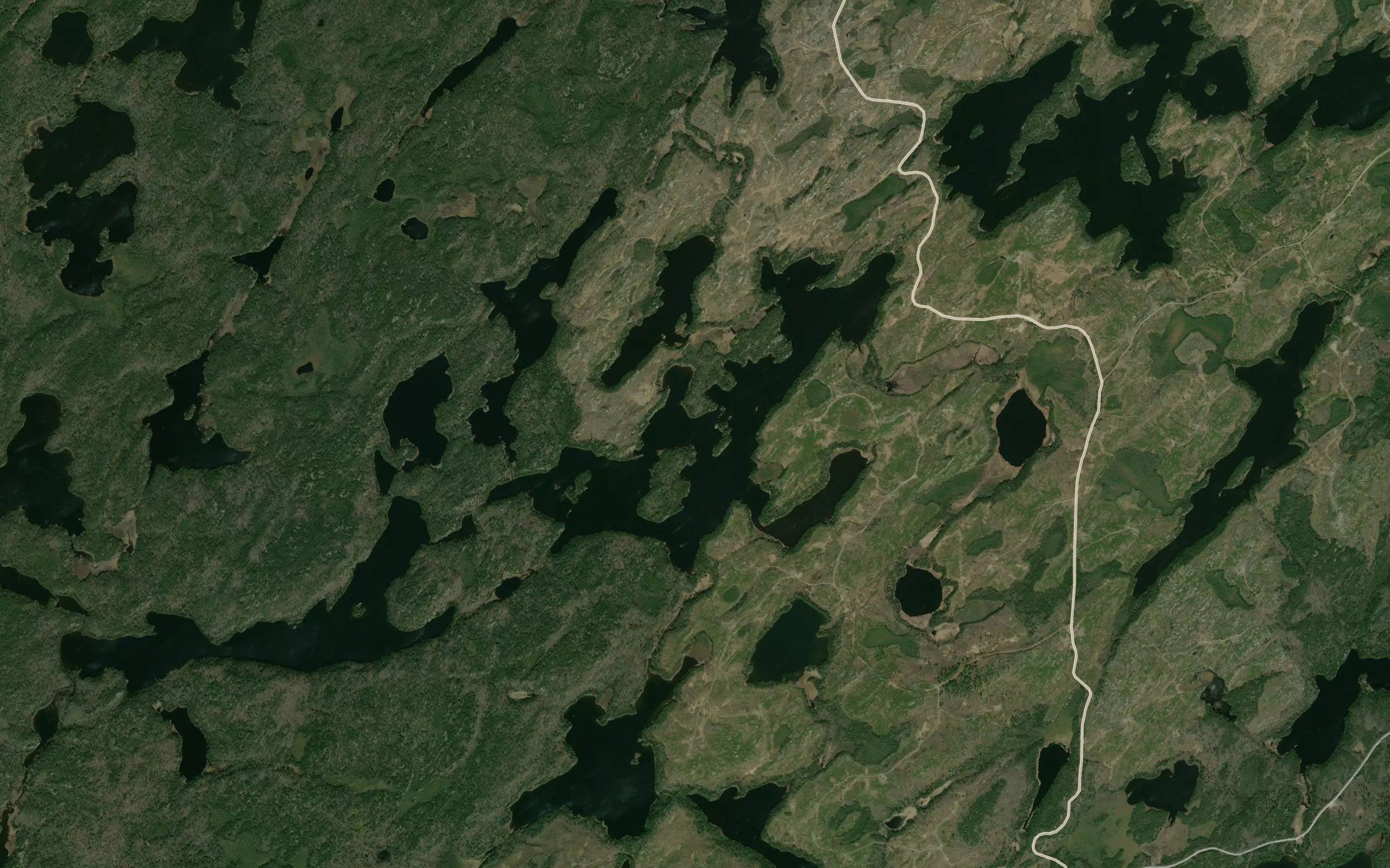 Meskwatessi Lake