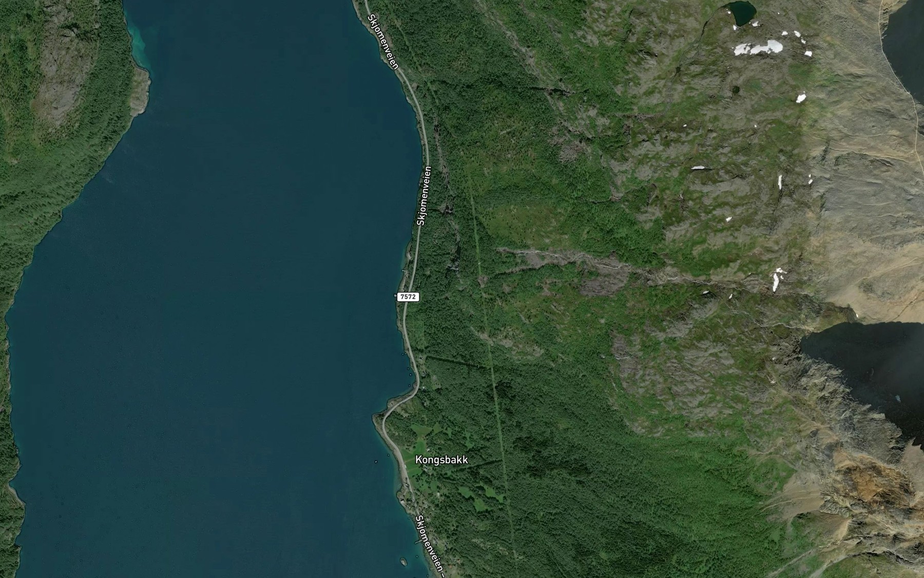 Satellite map of the Loftelva