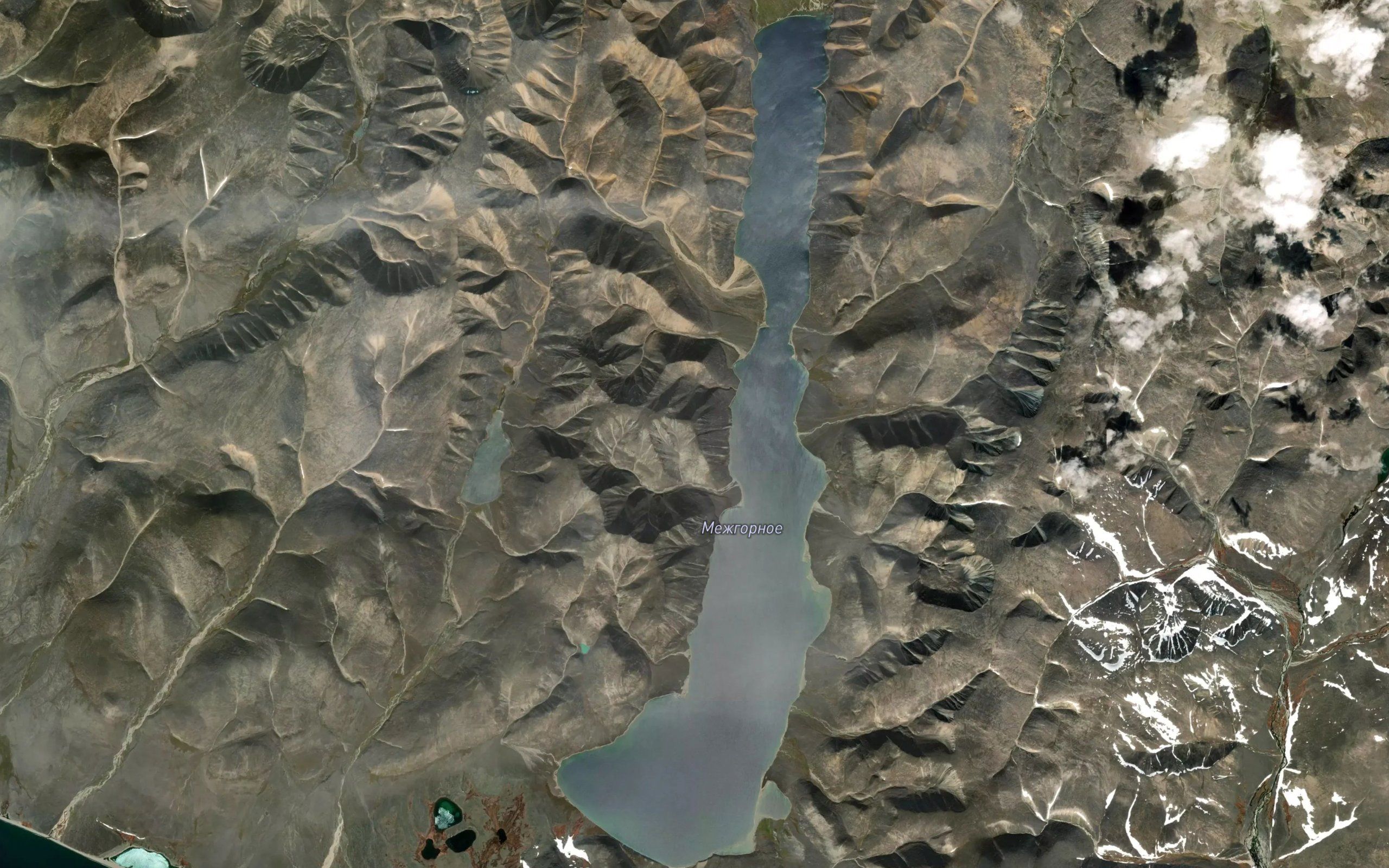 Ozero Mezhgornoye