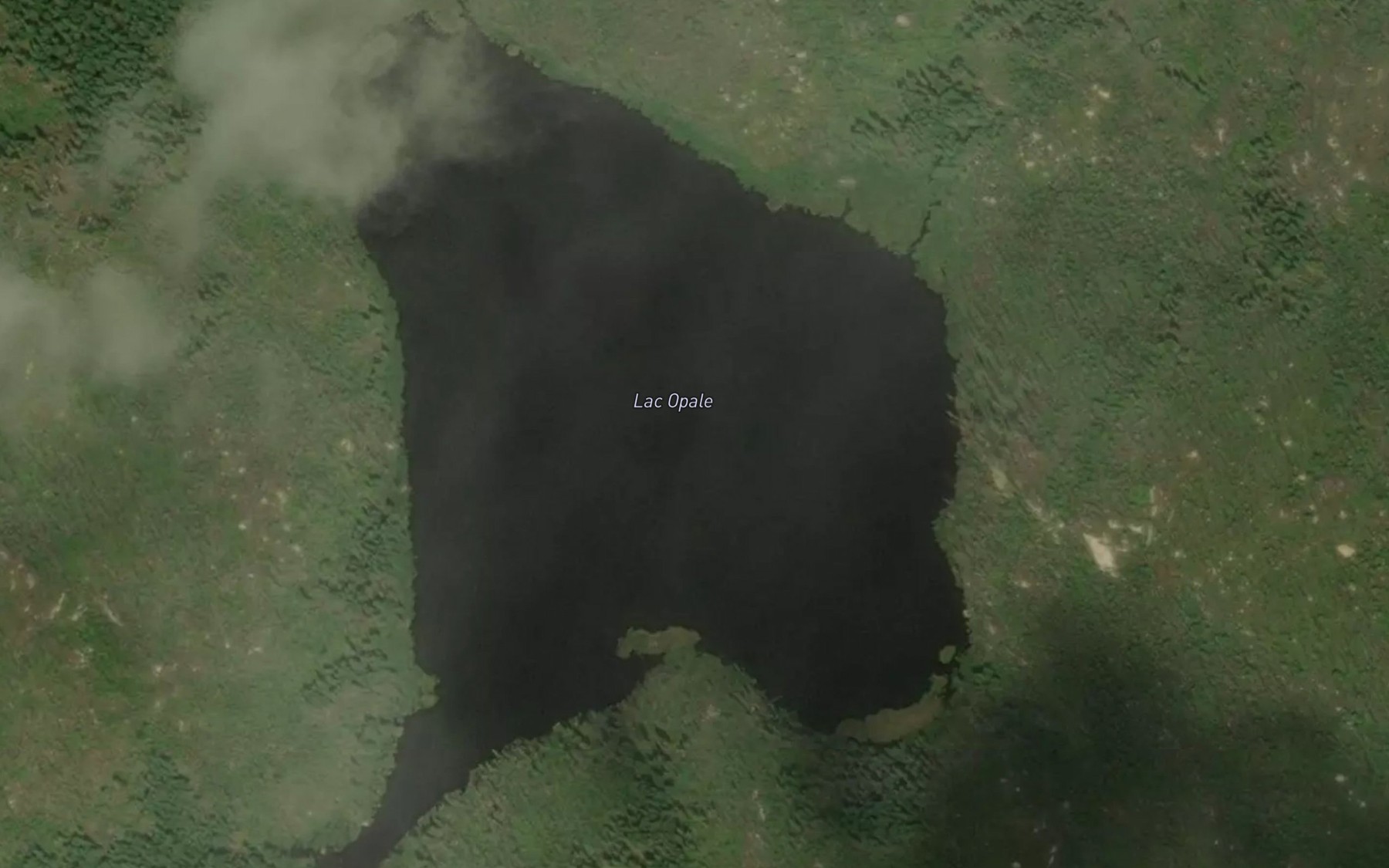 Satellite map of the Lac Opale