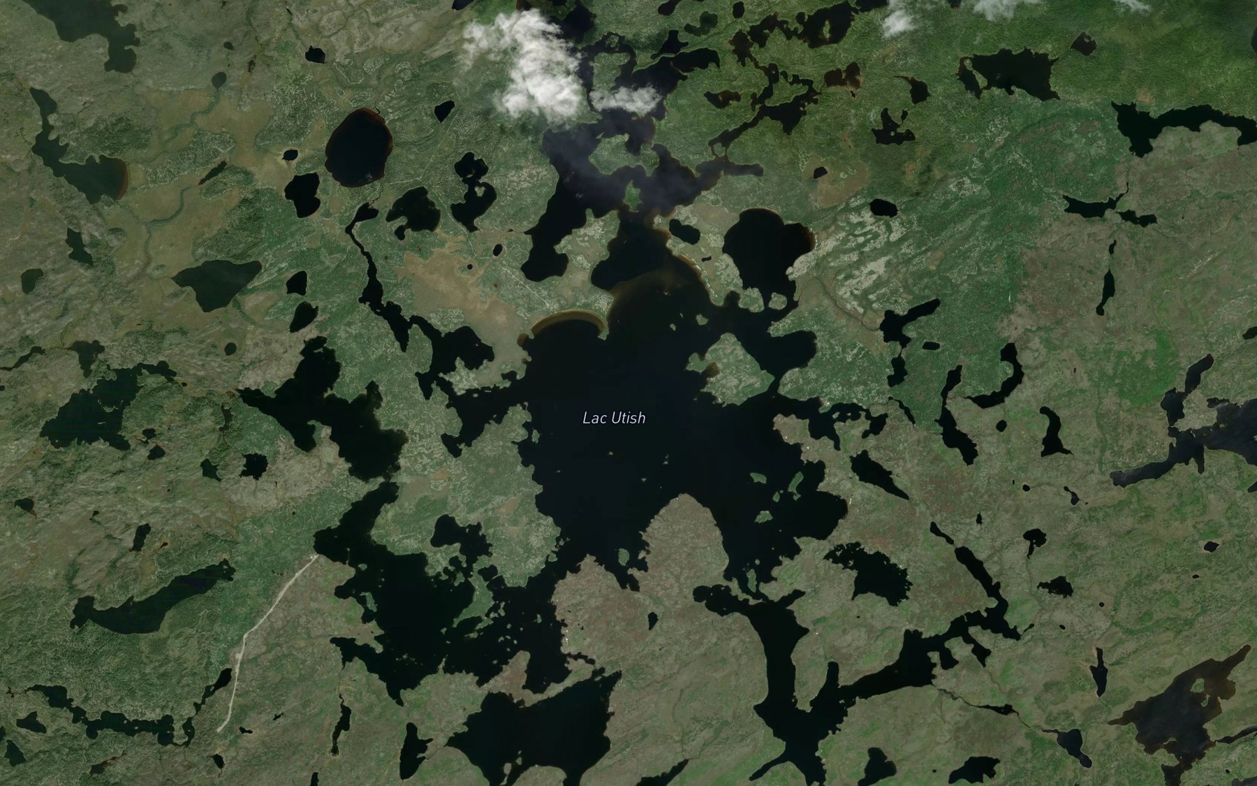 Satellite map of the Lac Utish