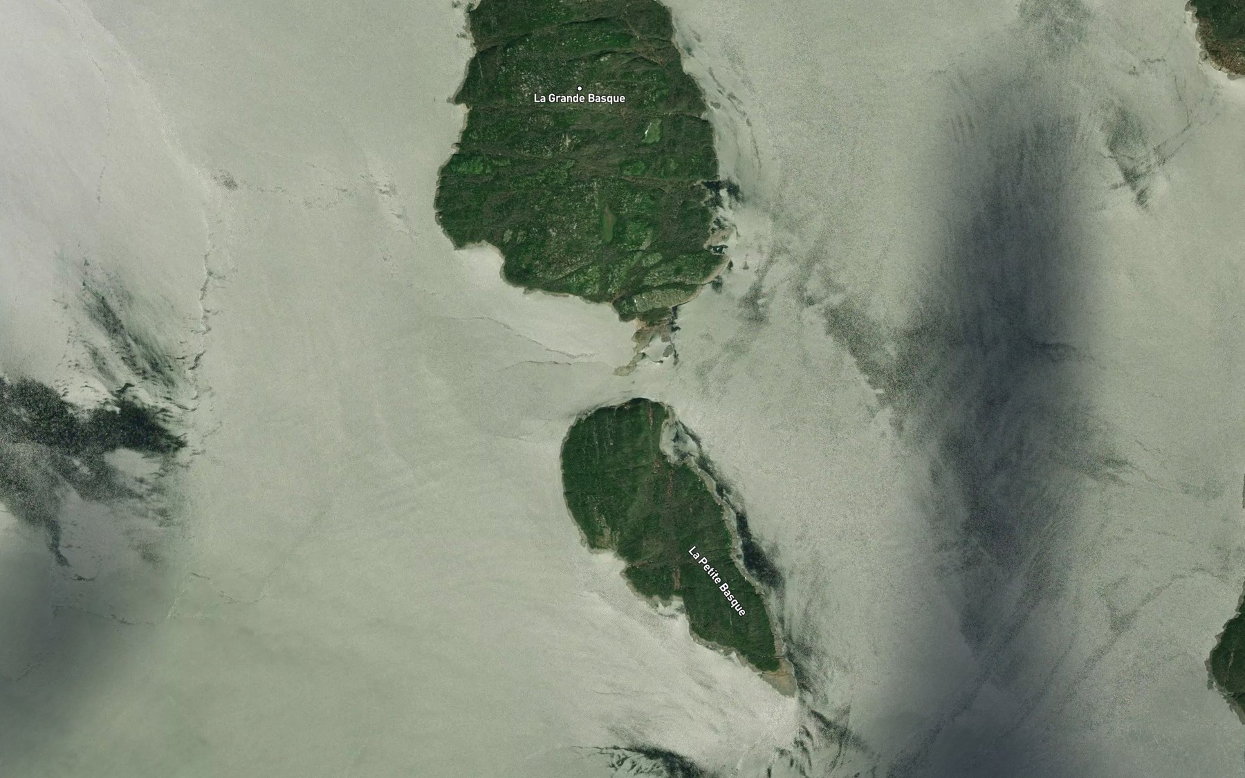Satellite map of the La Passe