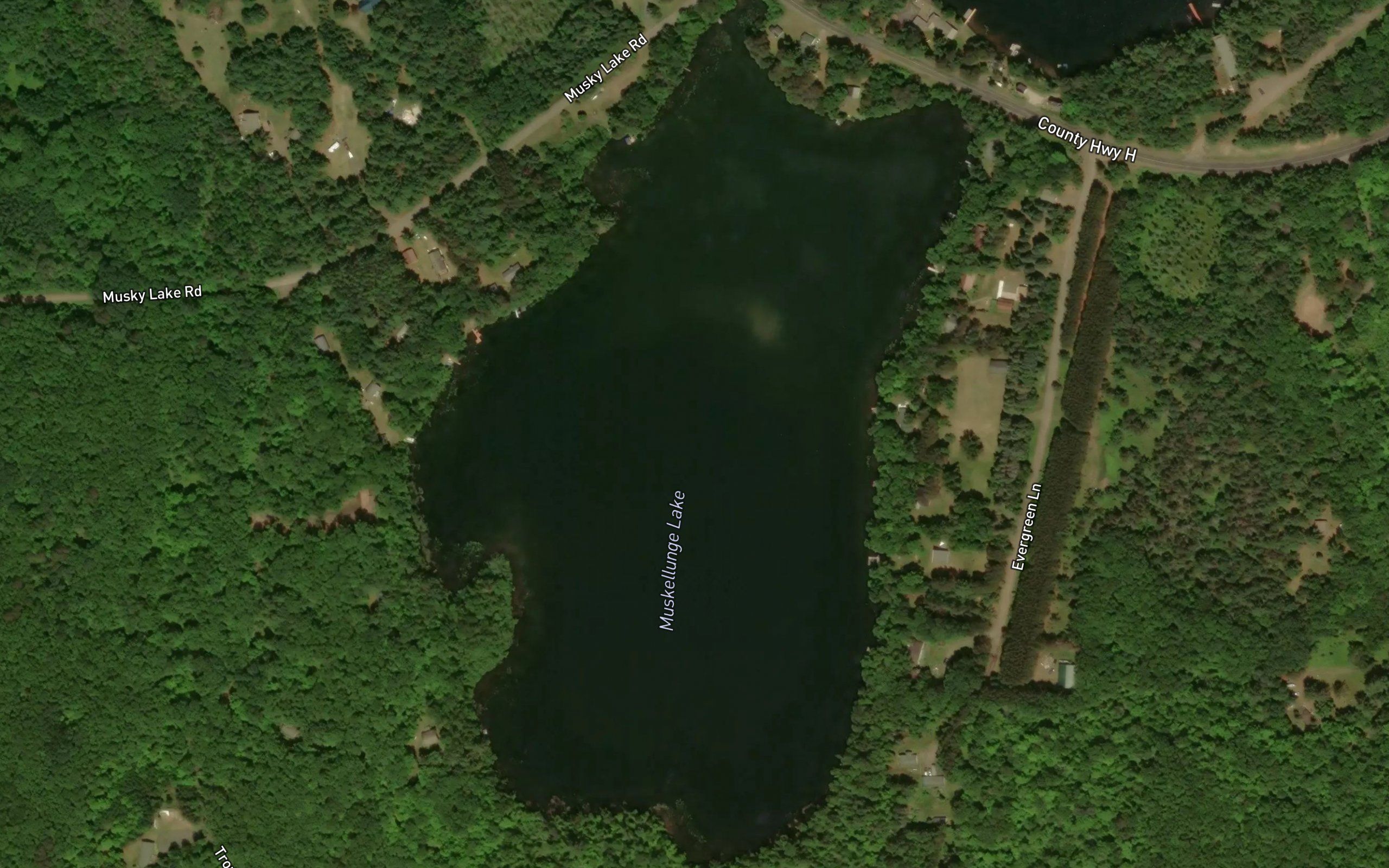 Muskellunge Lake