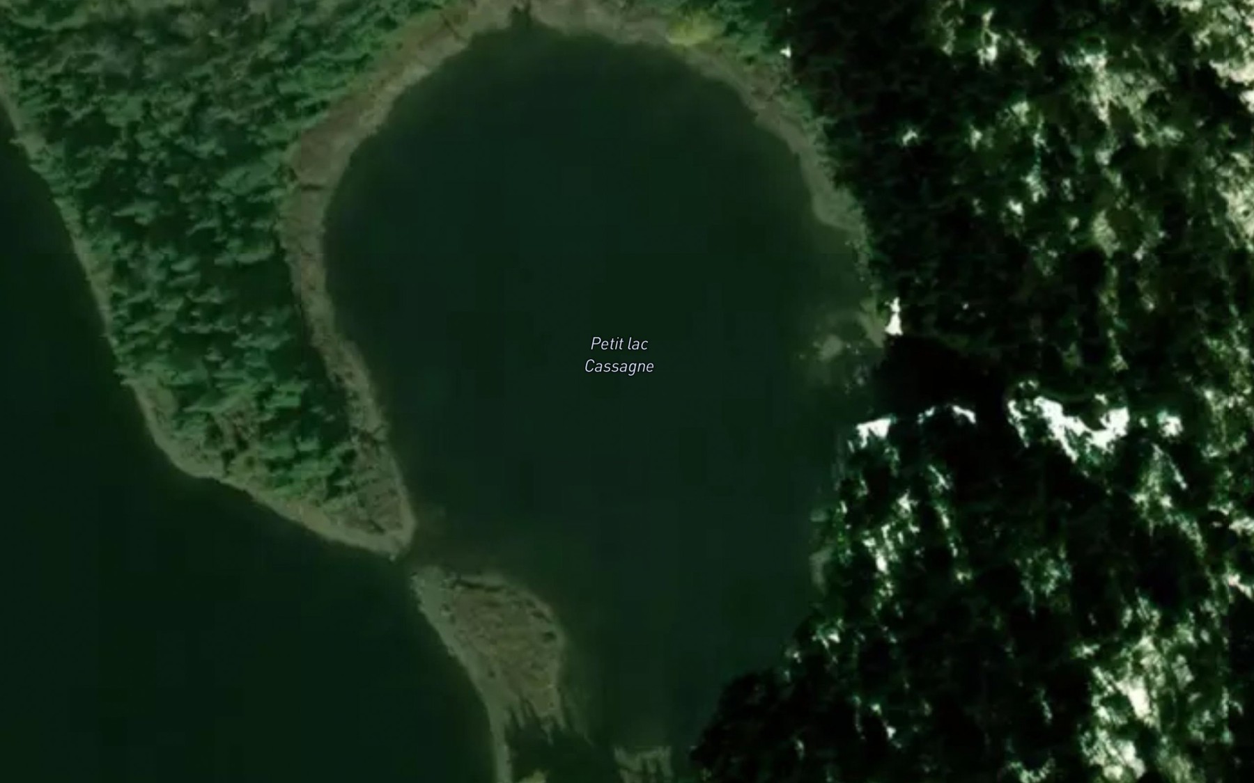 Satellite map of the Petit lac Cassagne