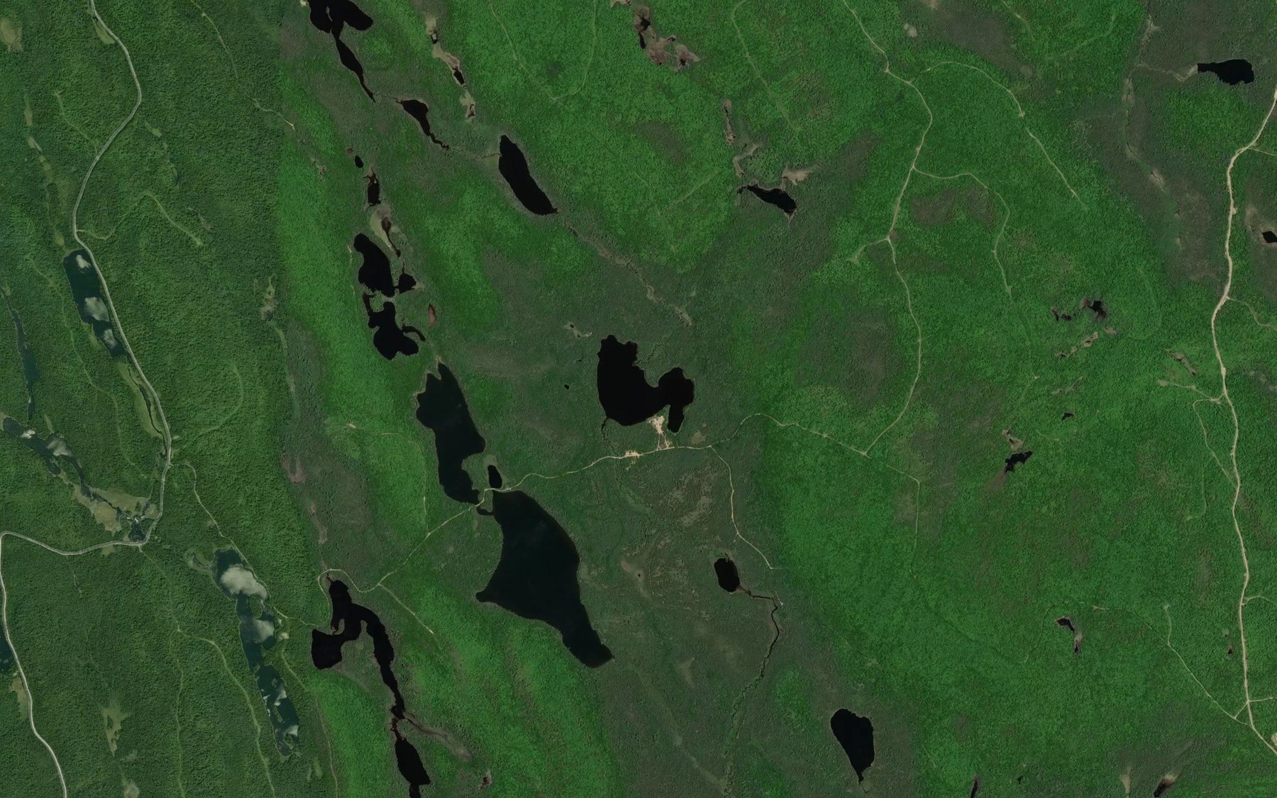 Satellite map of the Lac du Chien Perdu