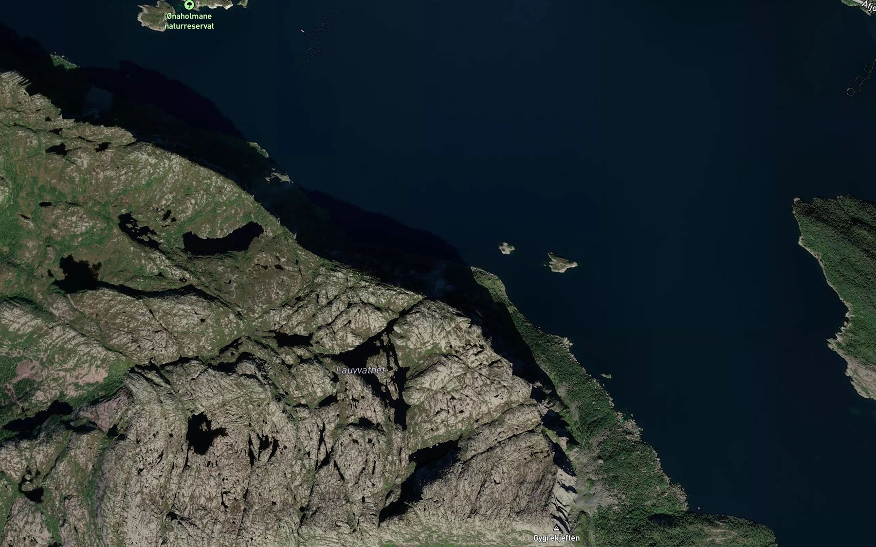 Satellite map of the Lauelva
