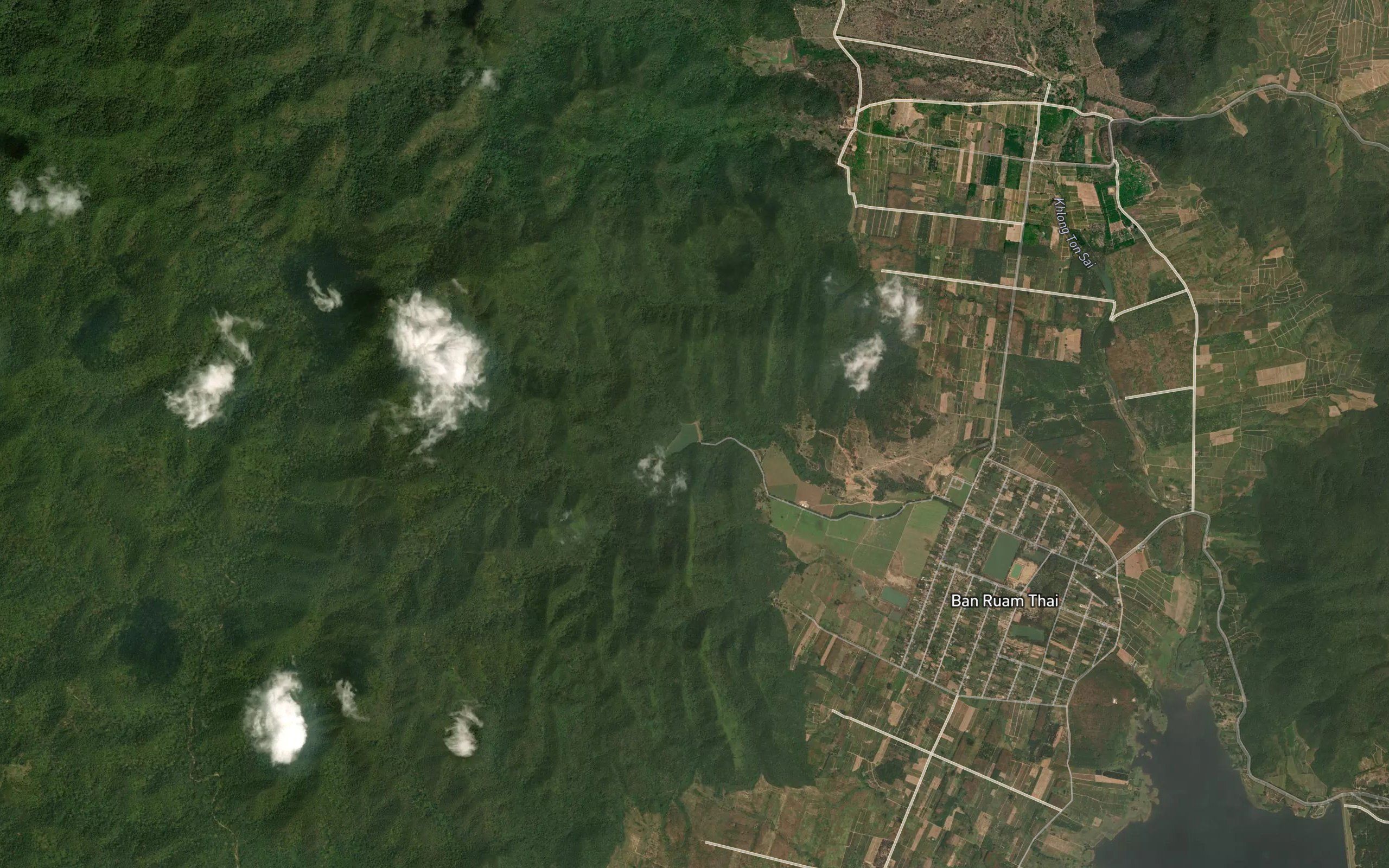 Ang Kep Nam Huai Samrong
