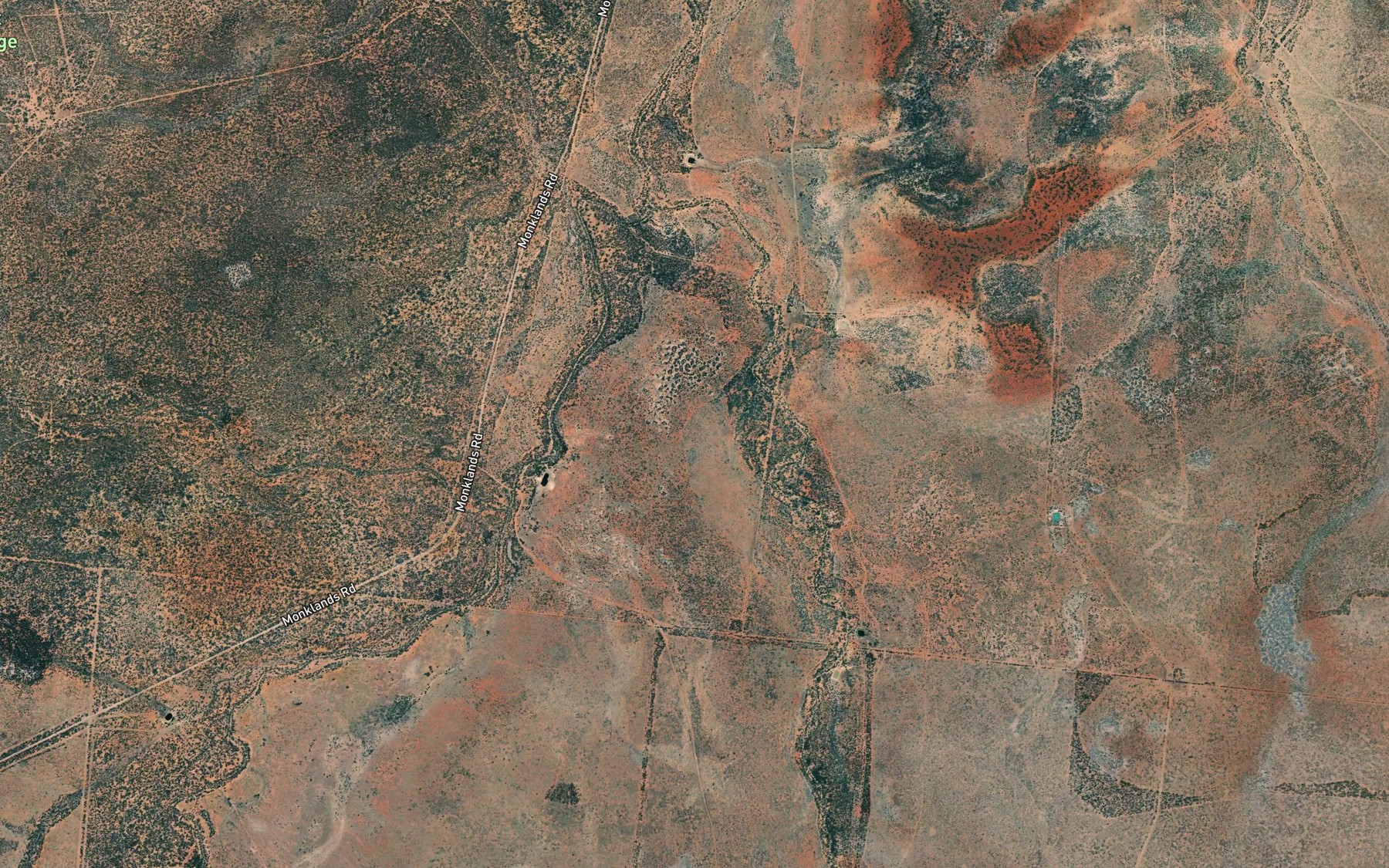 Satellite map of the Tallarenha Creek