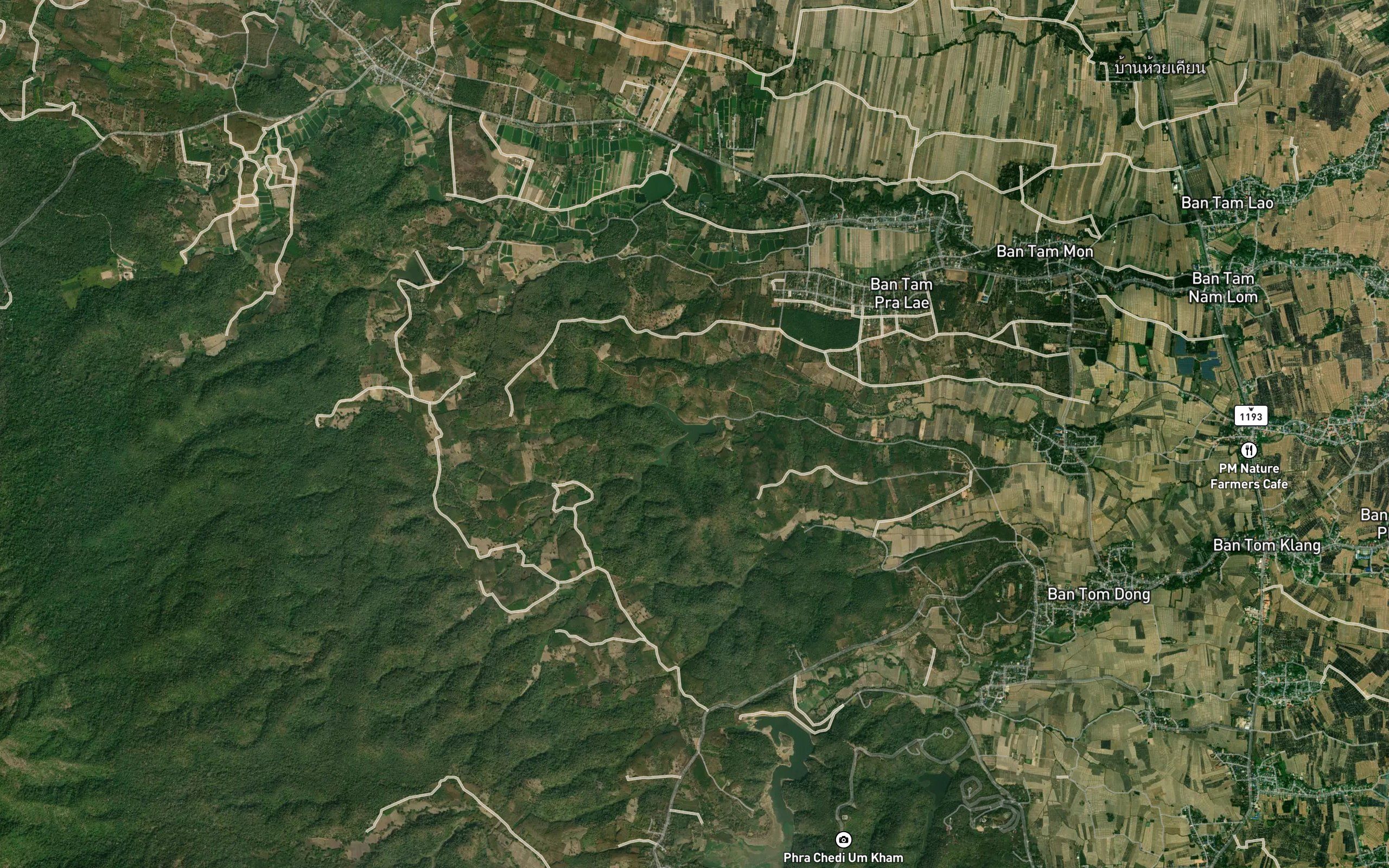 Ang Kep Nam Huai Luek