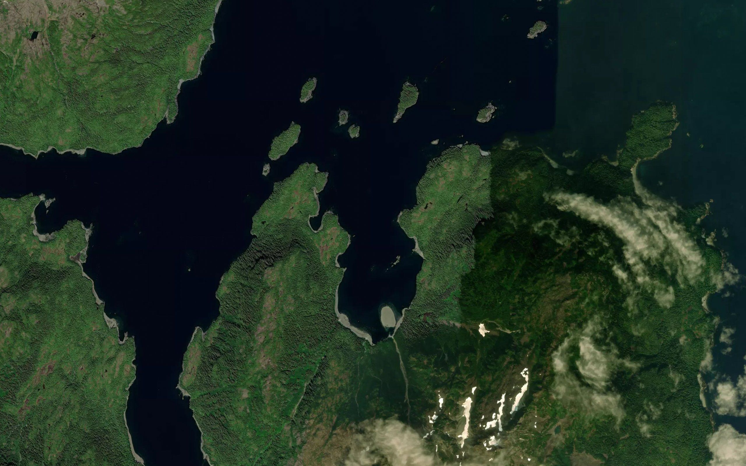 Short Arm Bay of Isles
