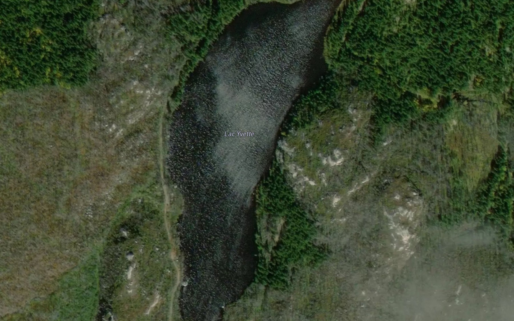 Satellite map of the Lac Yvette