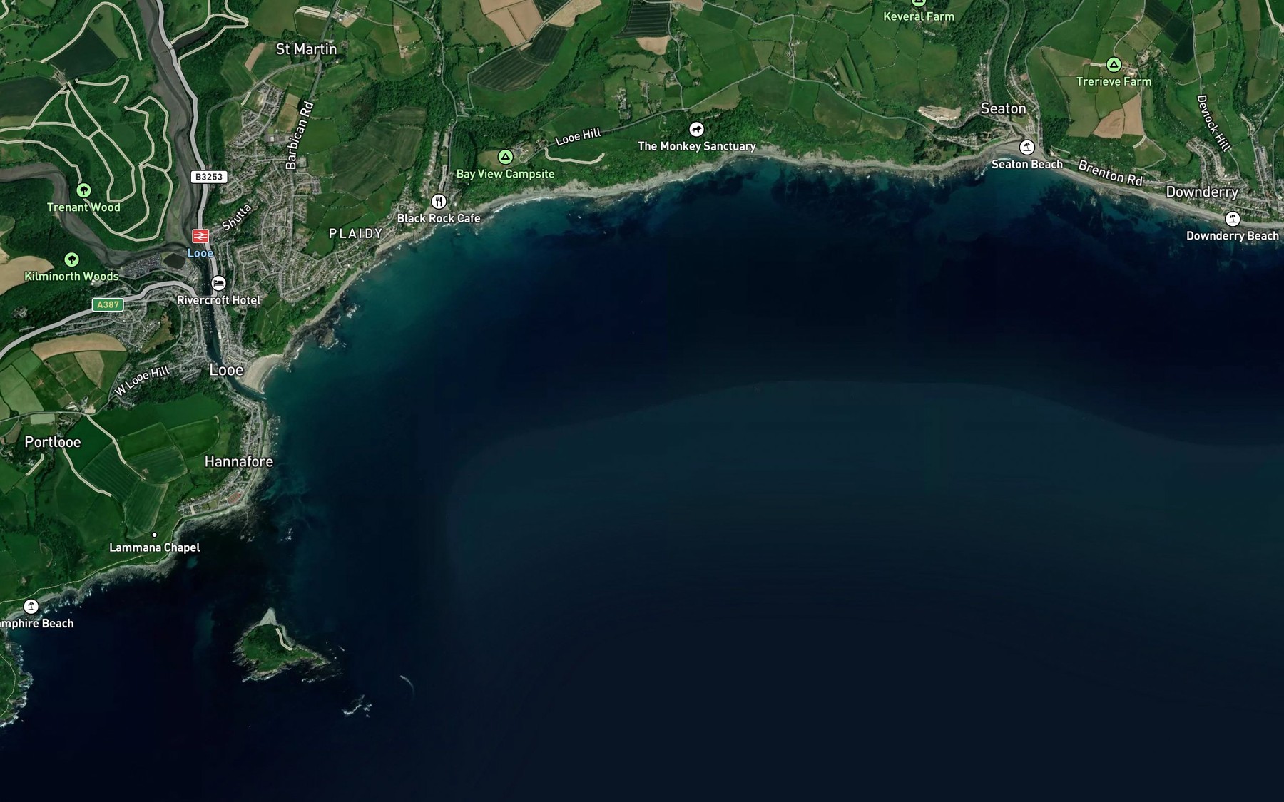 Satellite map of the Looe Bay