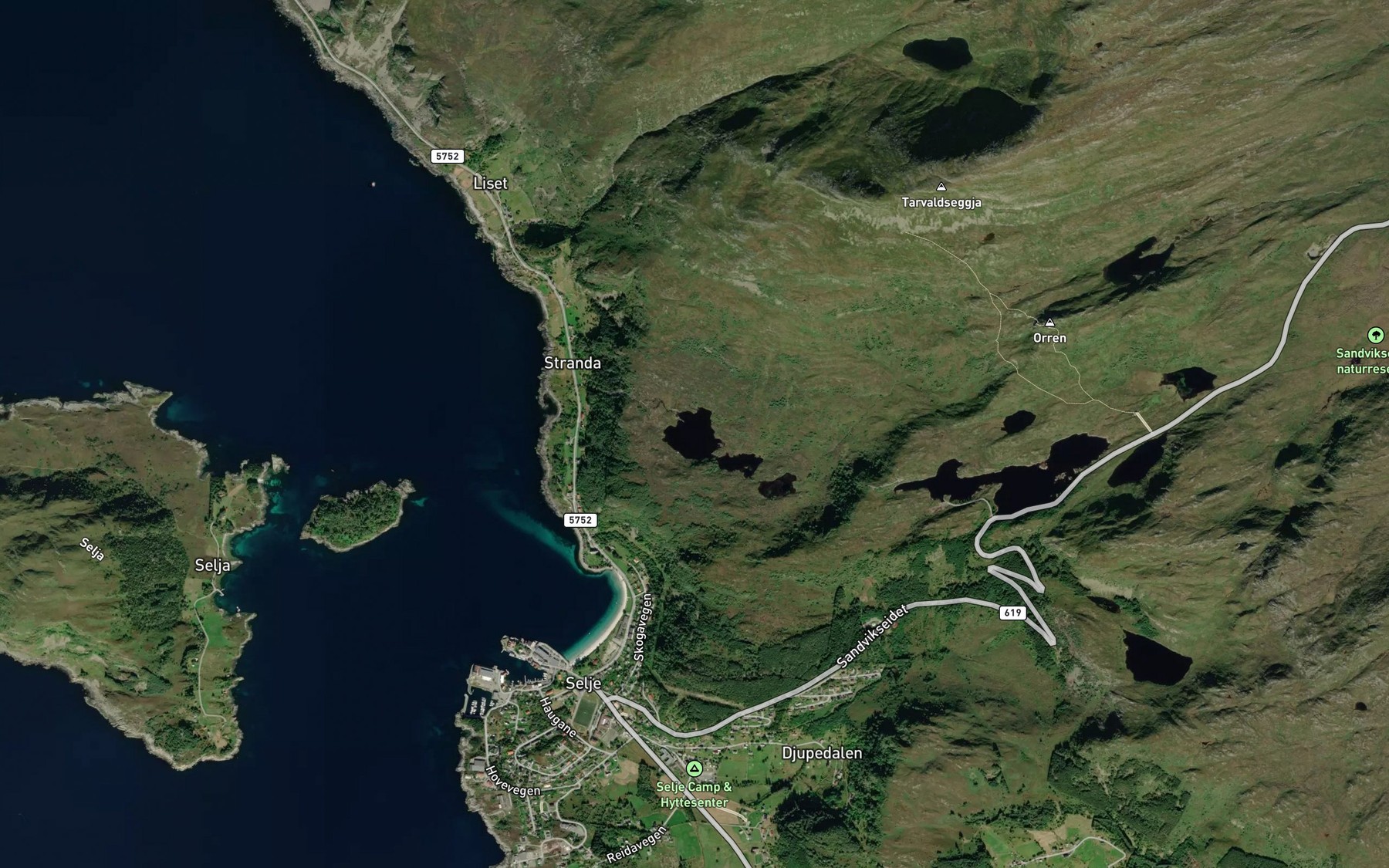 Satellite map of the Kvernhusdalsvatna