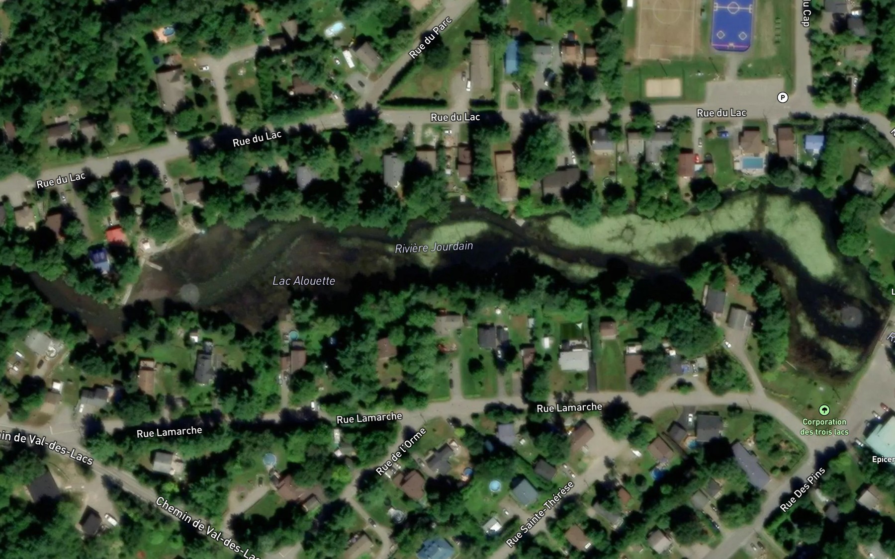 Satellite map of the Lac Alouette