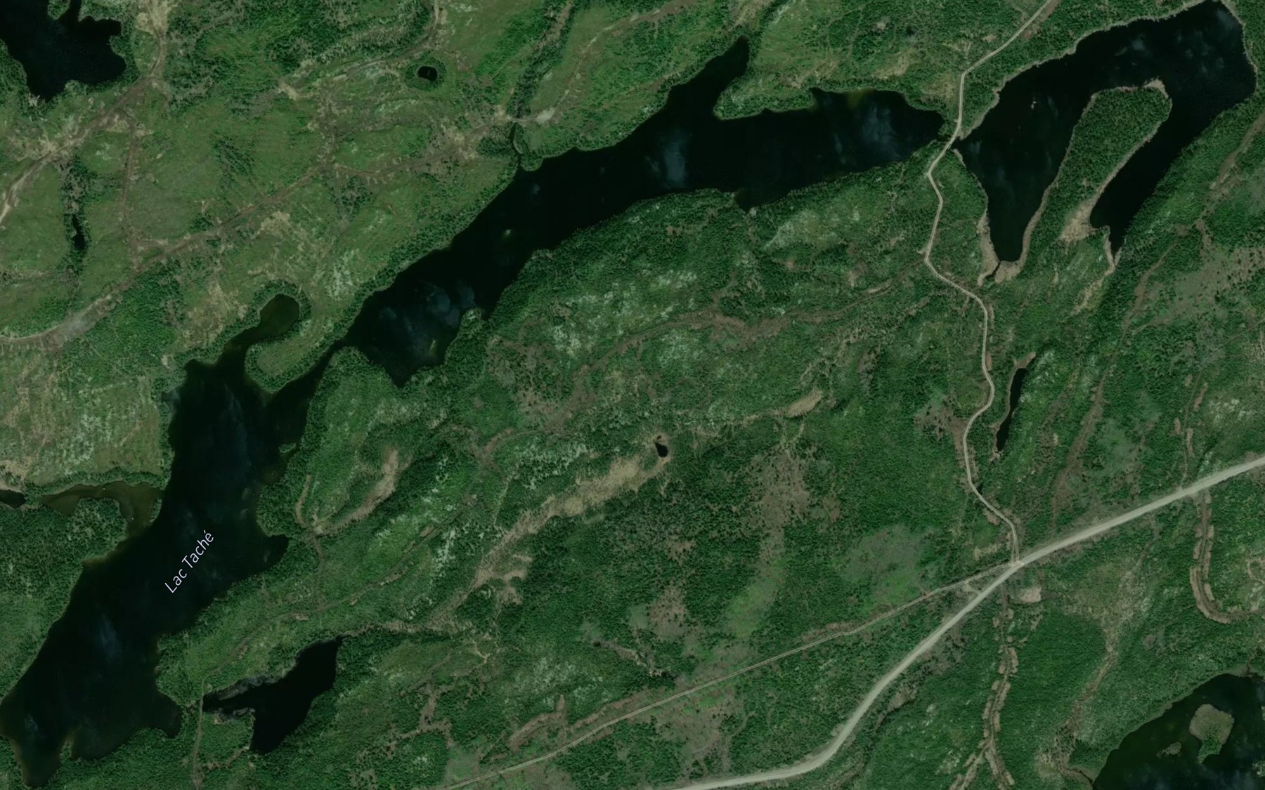 Satellite map of the Lac Tache