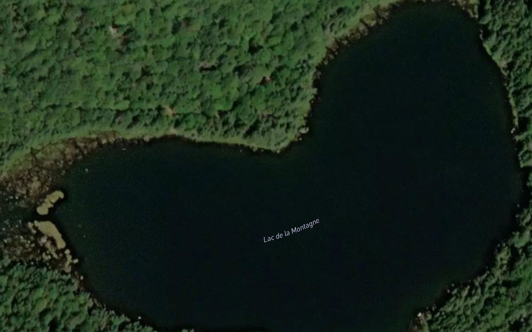 Satellite map of the Lac de la Montagne