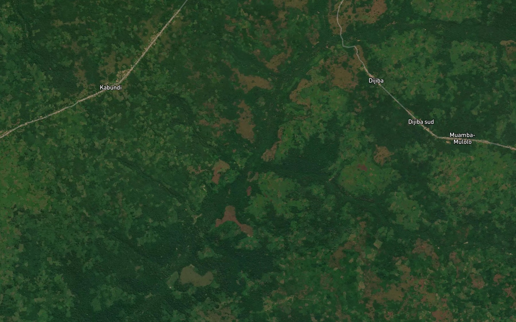 Satellite map of the Lutomoa
