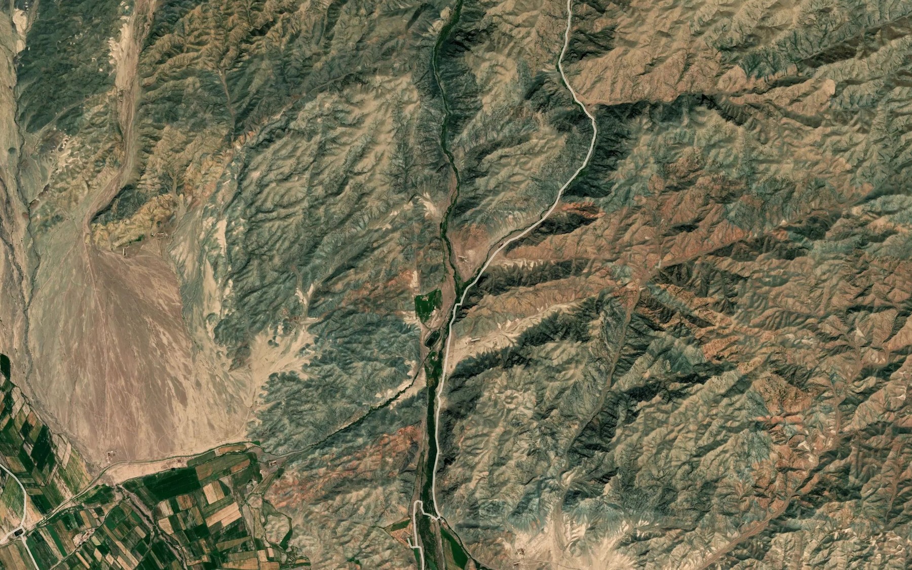 Satellite map of the Tyukdik