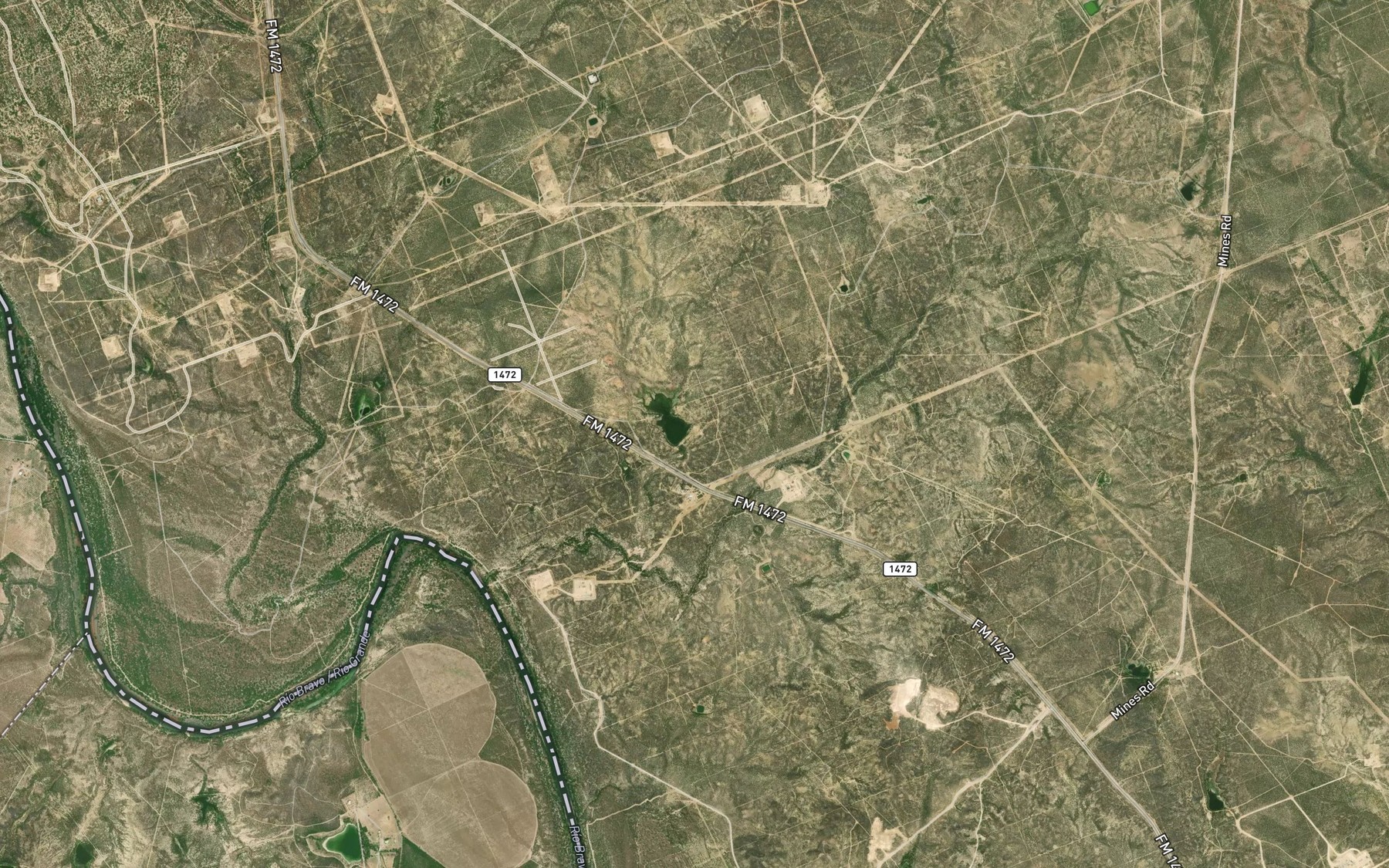 Satellite map of the La Mesa Ranch Lake