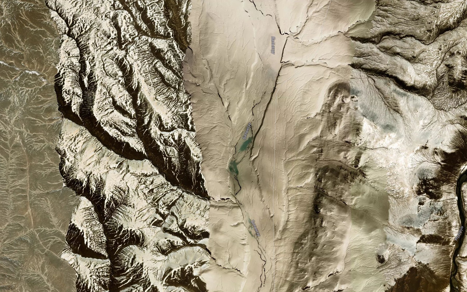Satellite map of the Arasan