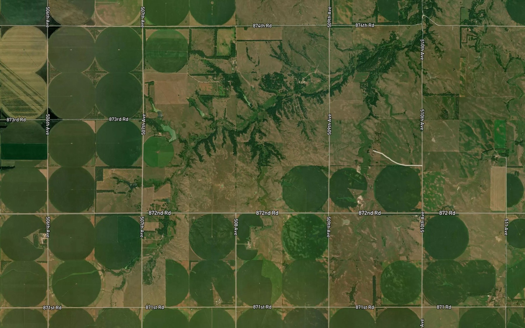 Satellite map of the Boelter Reservoir