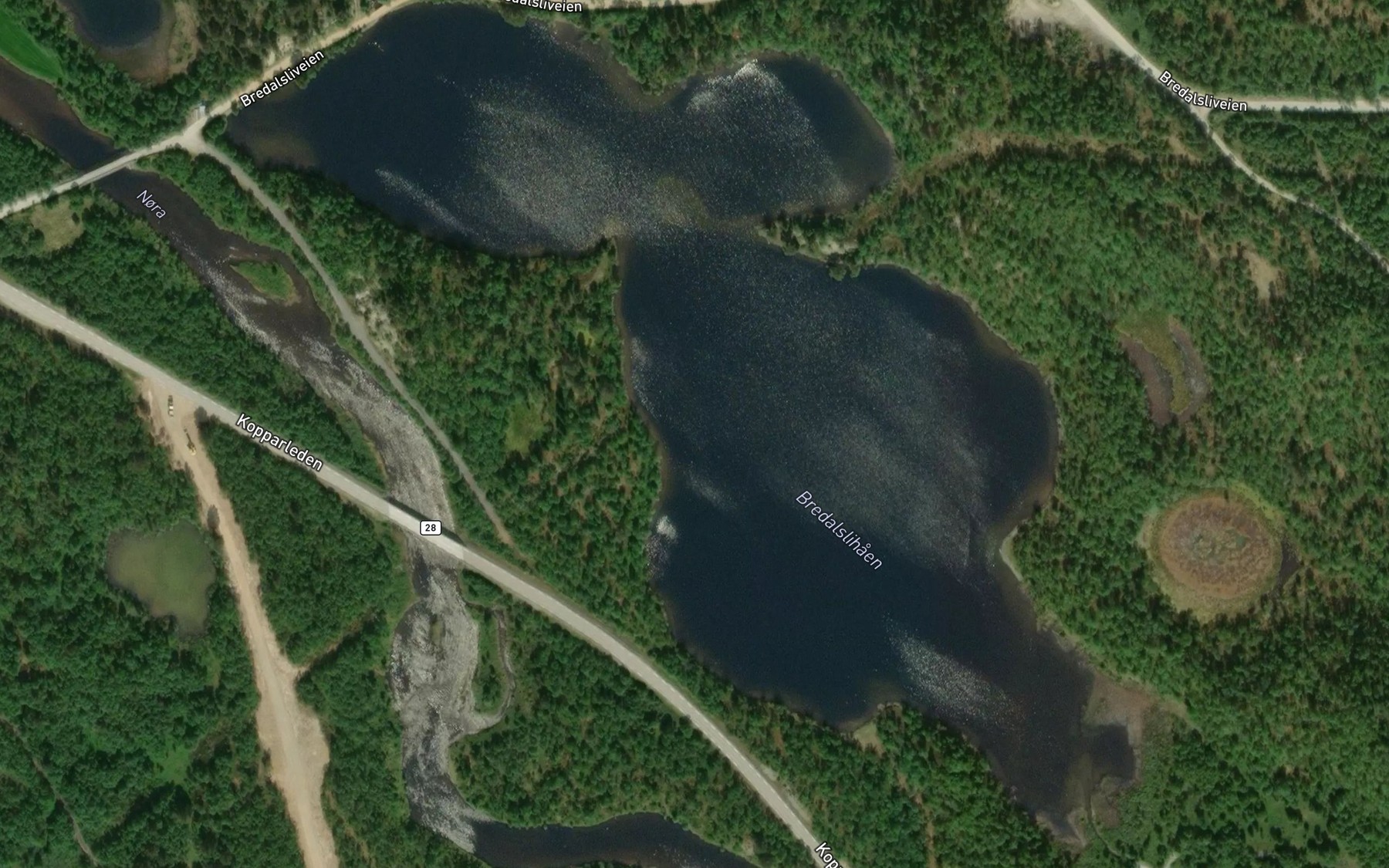 Satellite map of the Bredalslihaen