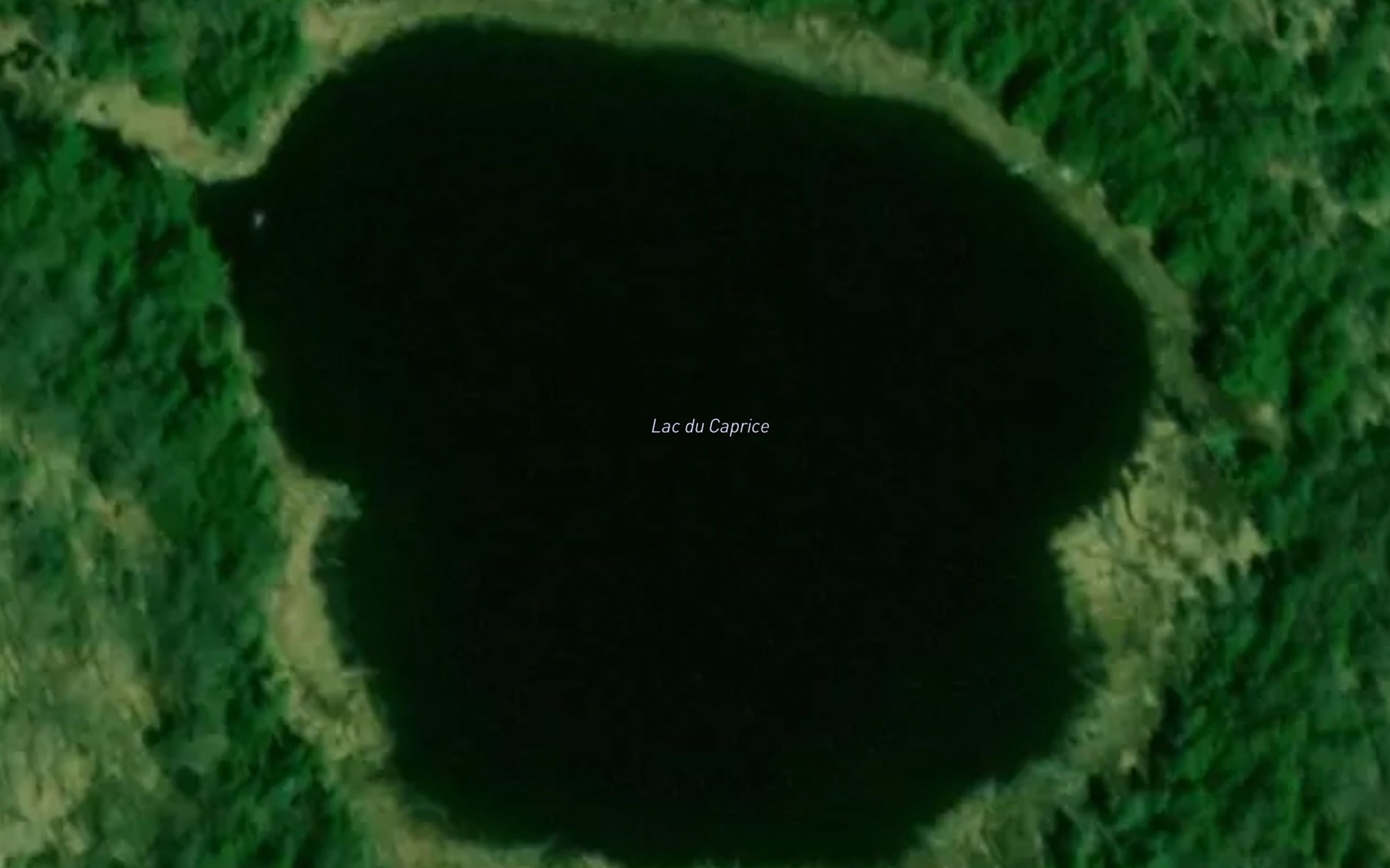 Satellite map of the Lac du Caprice