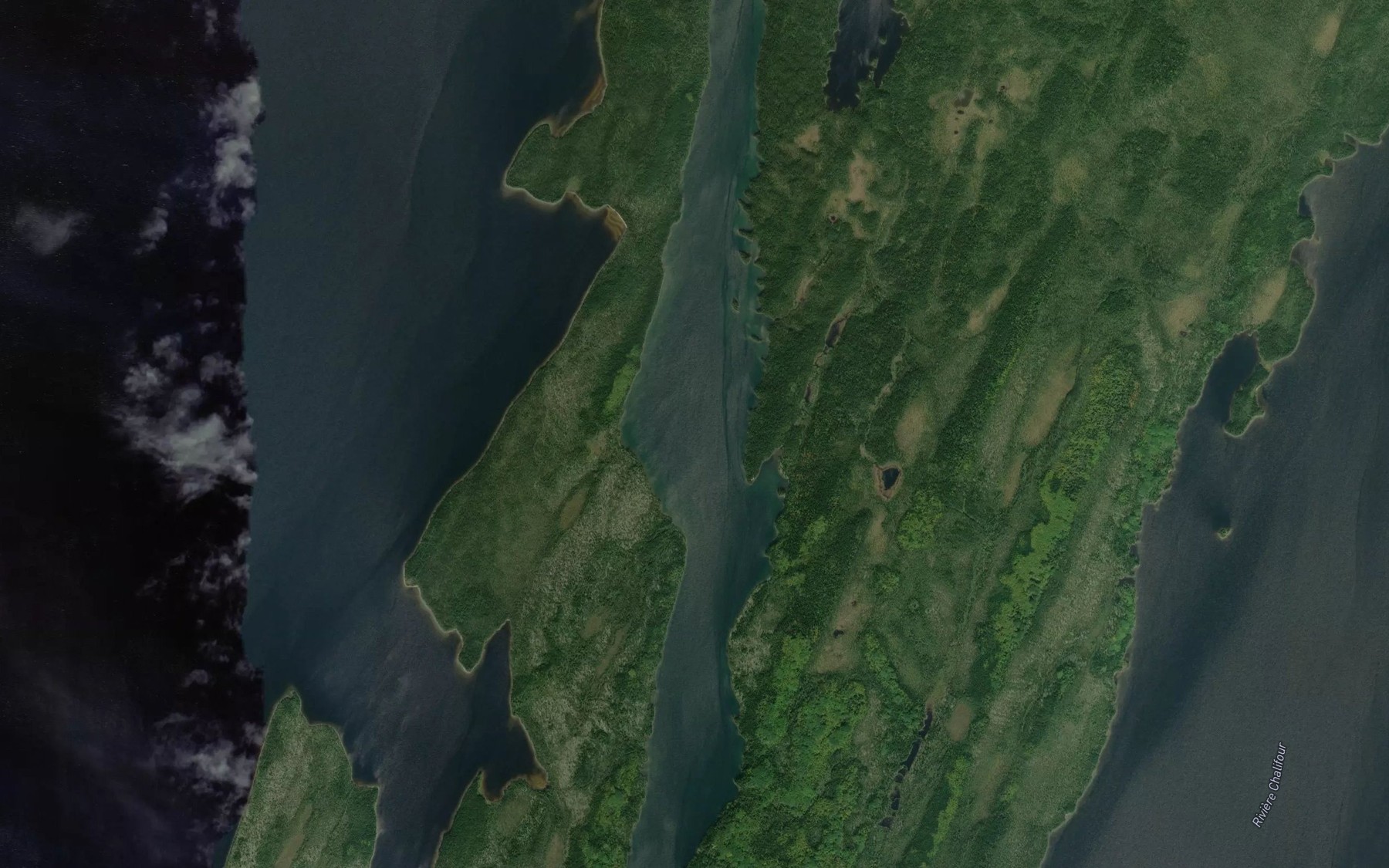 Satellite map of the Lac Saapuhtawans