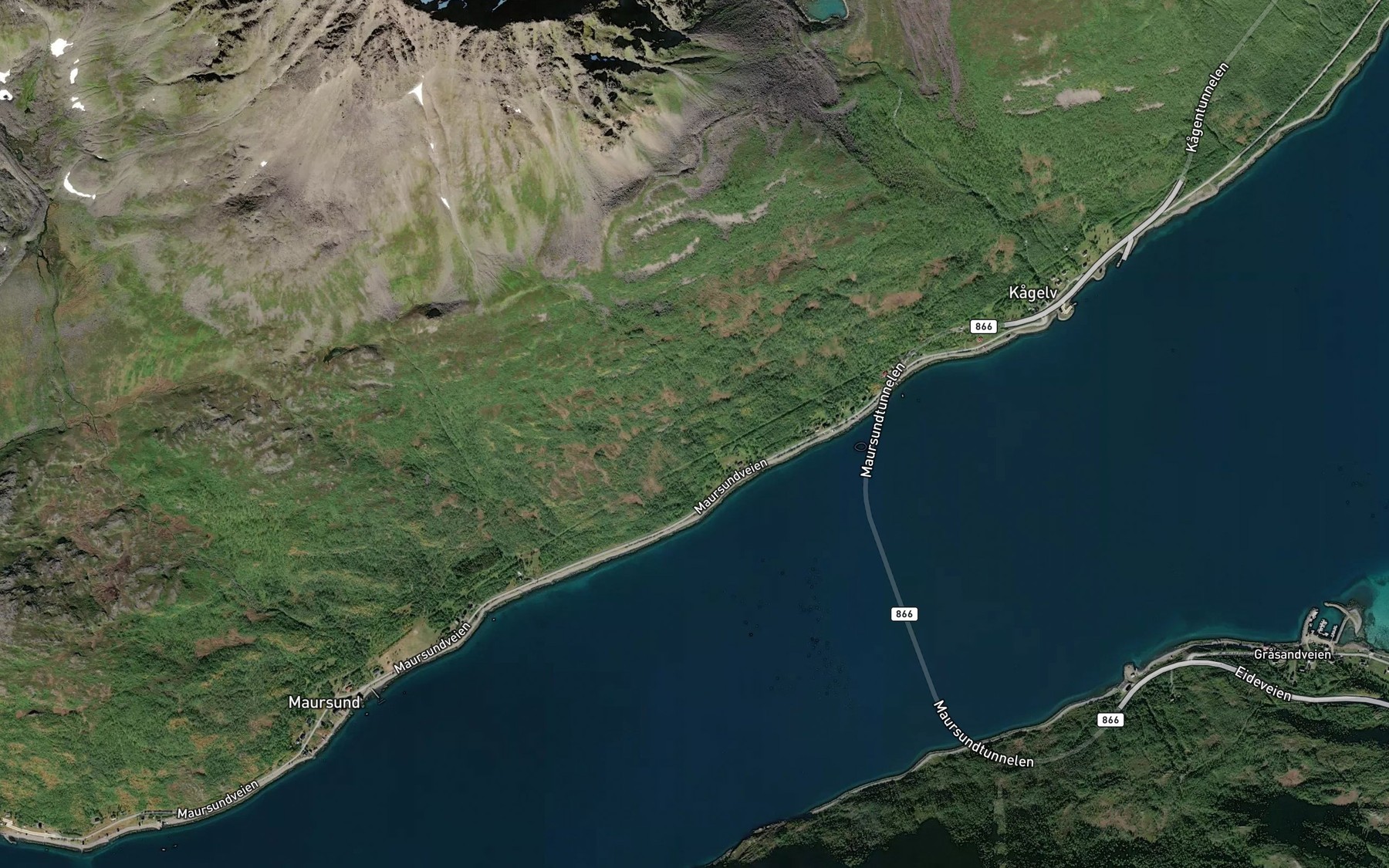 Satellite map of the Oksneselva