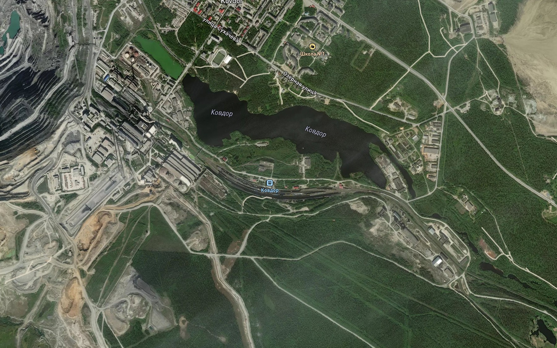 Satellite map of the Ozero Kovdor