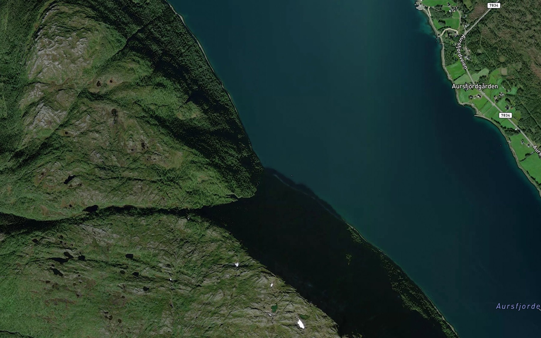 Satellite map of the Oterholbukta