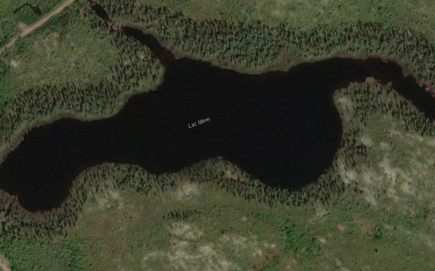 Satellite map of the Lac Idem