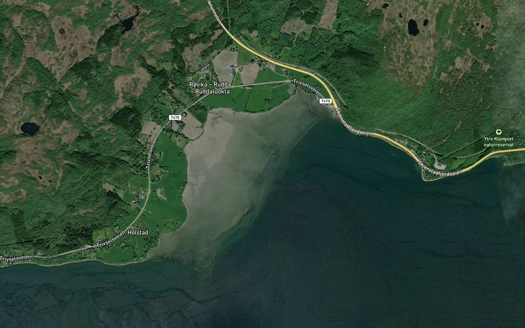 Satellite map of the Rovika