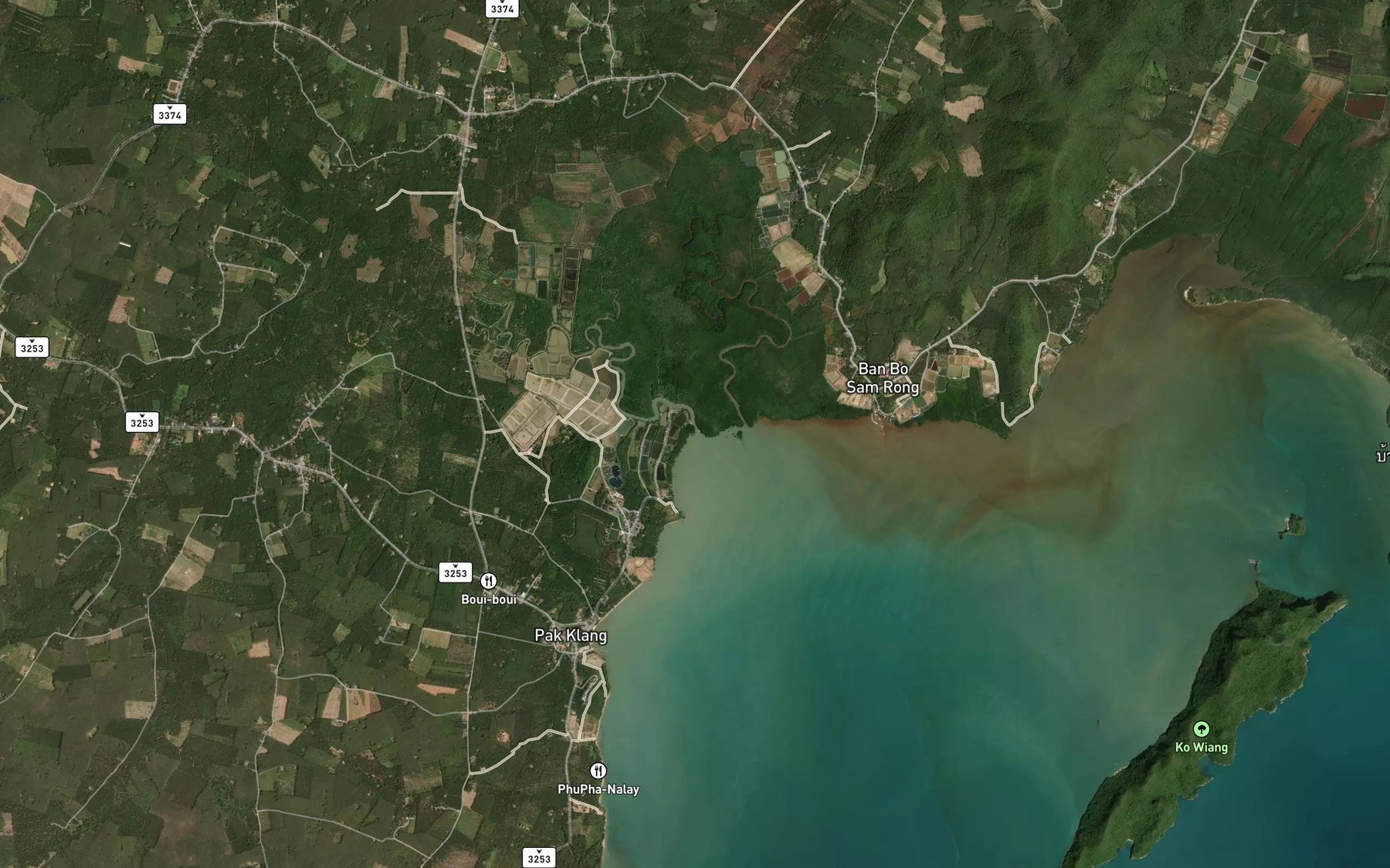 Satellite map of the Khlong Pathio