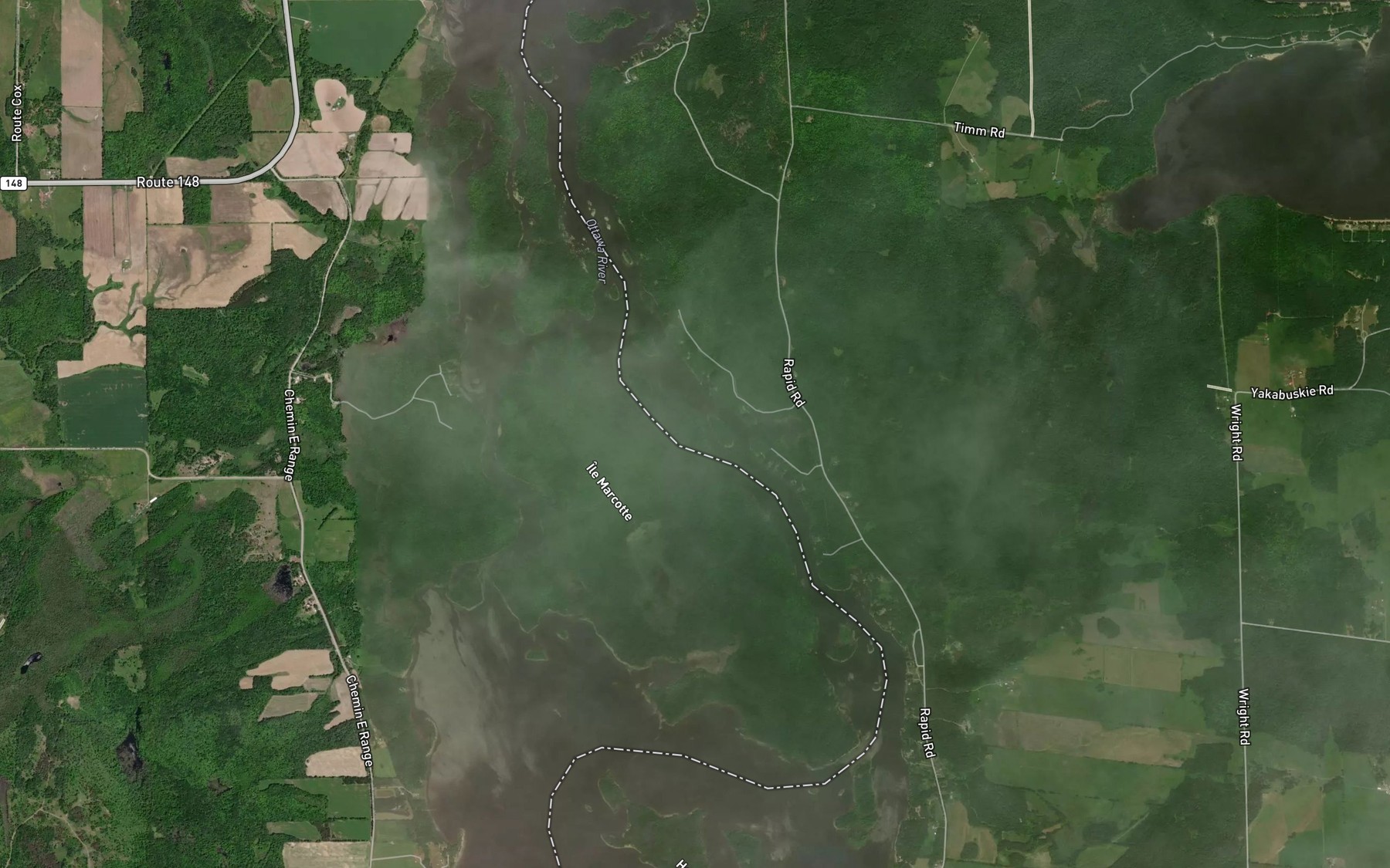 Satellite map of the Chenal Paquette